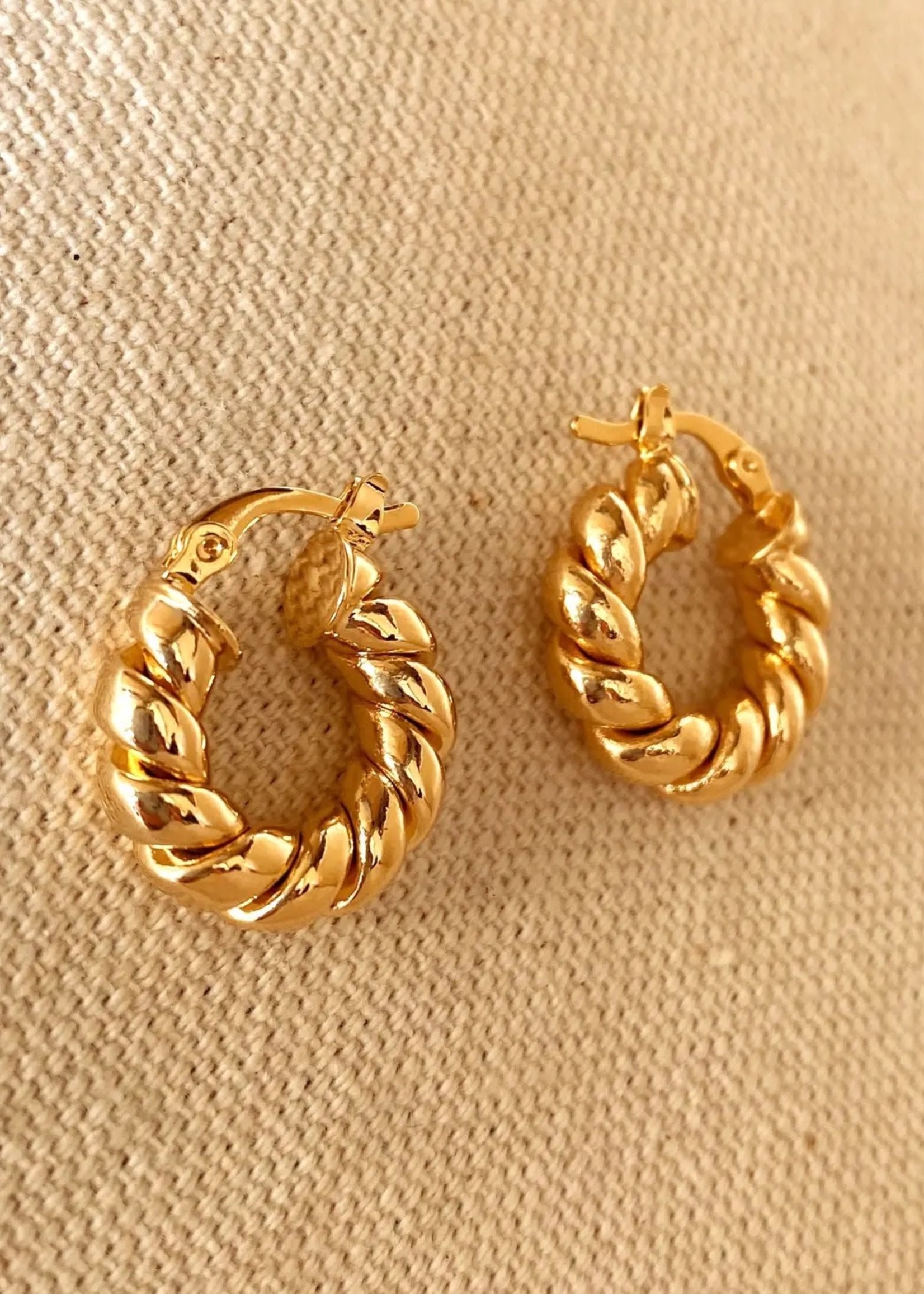 LeBLANC finds The Croissant Hoops 20mm