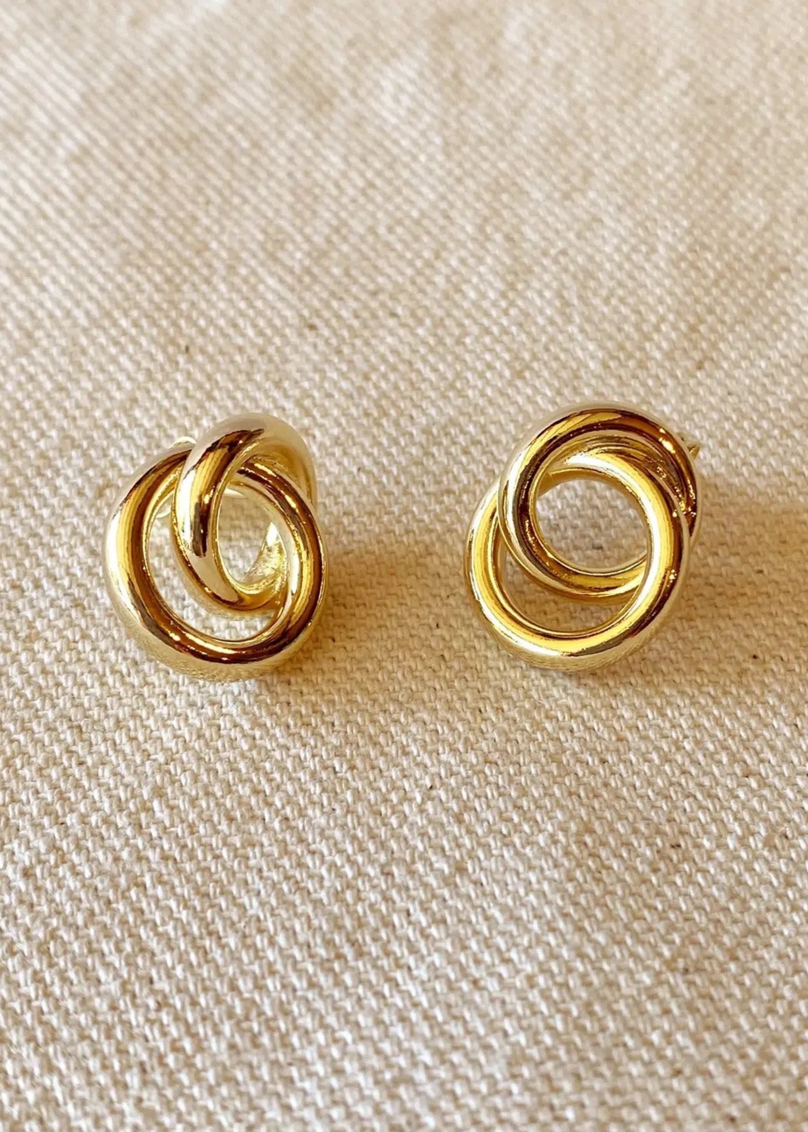LeBLANC finds Double Circle Knot Stud Earrings