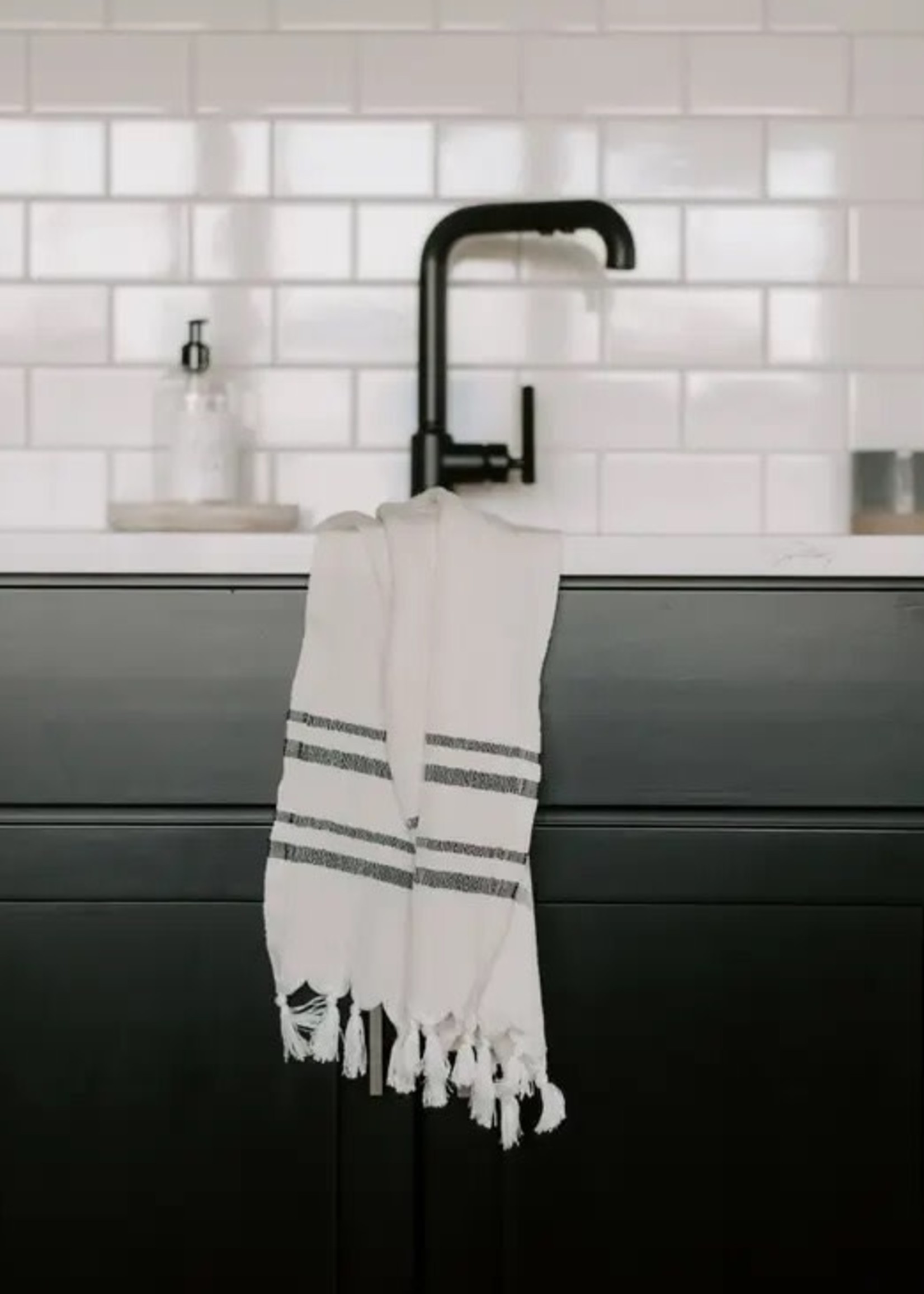 SWEET WATER DECOR Haley Turkish Cotton + Bamboo Hand Towel