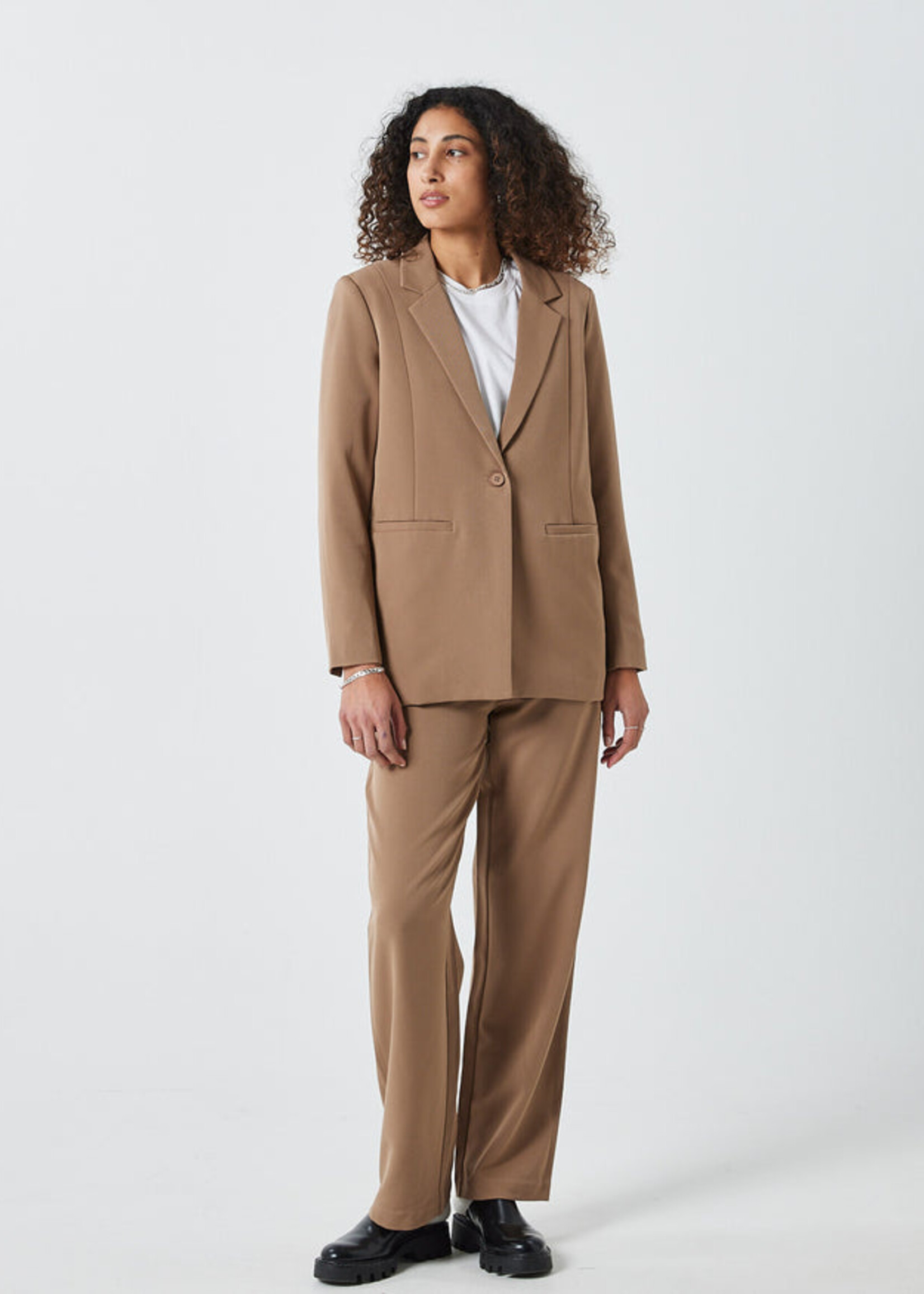 MINIMUM TARA 2.0 BLAZER