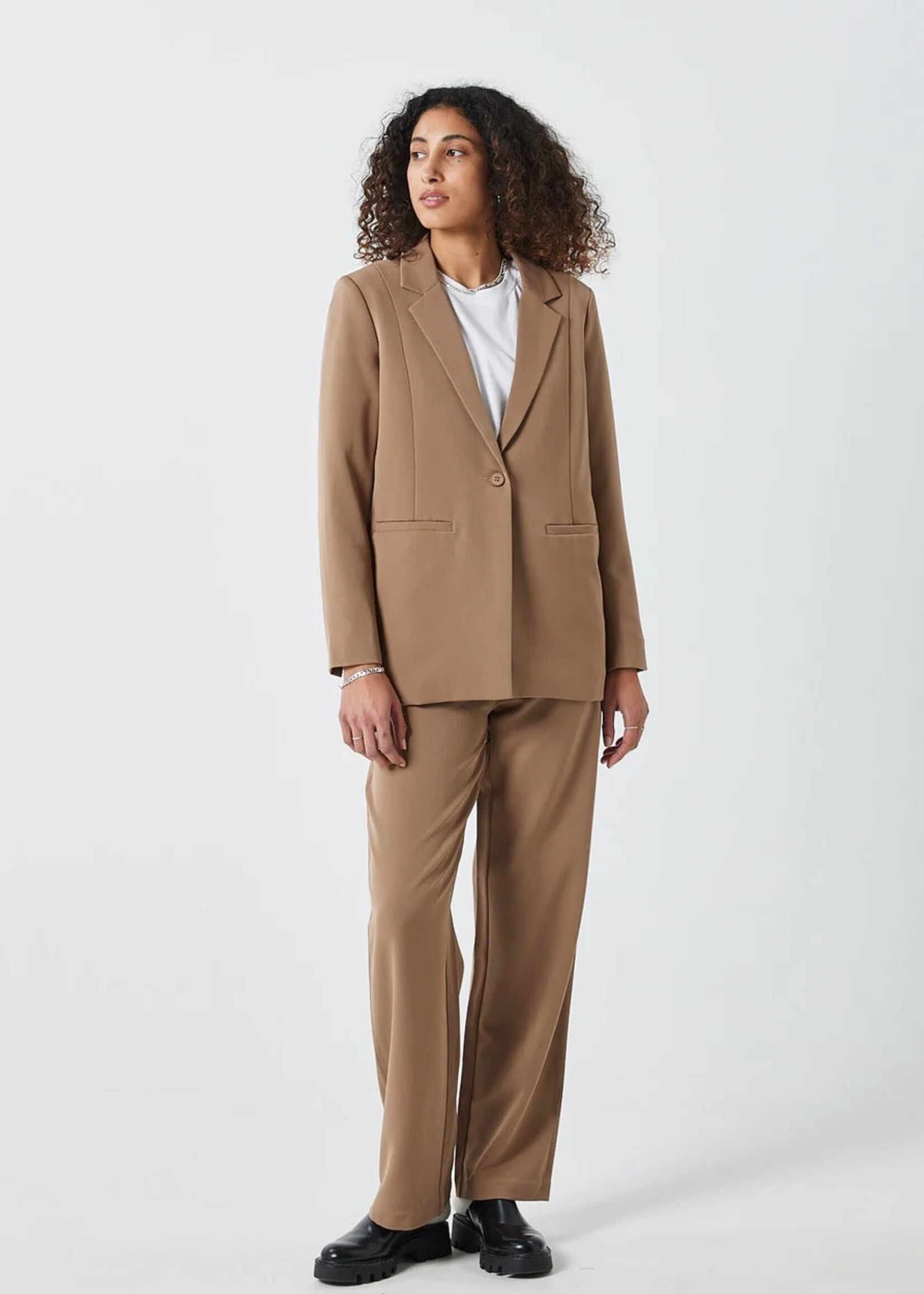 MINIMUM TARA 2.0 BLAZER