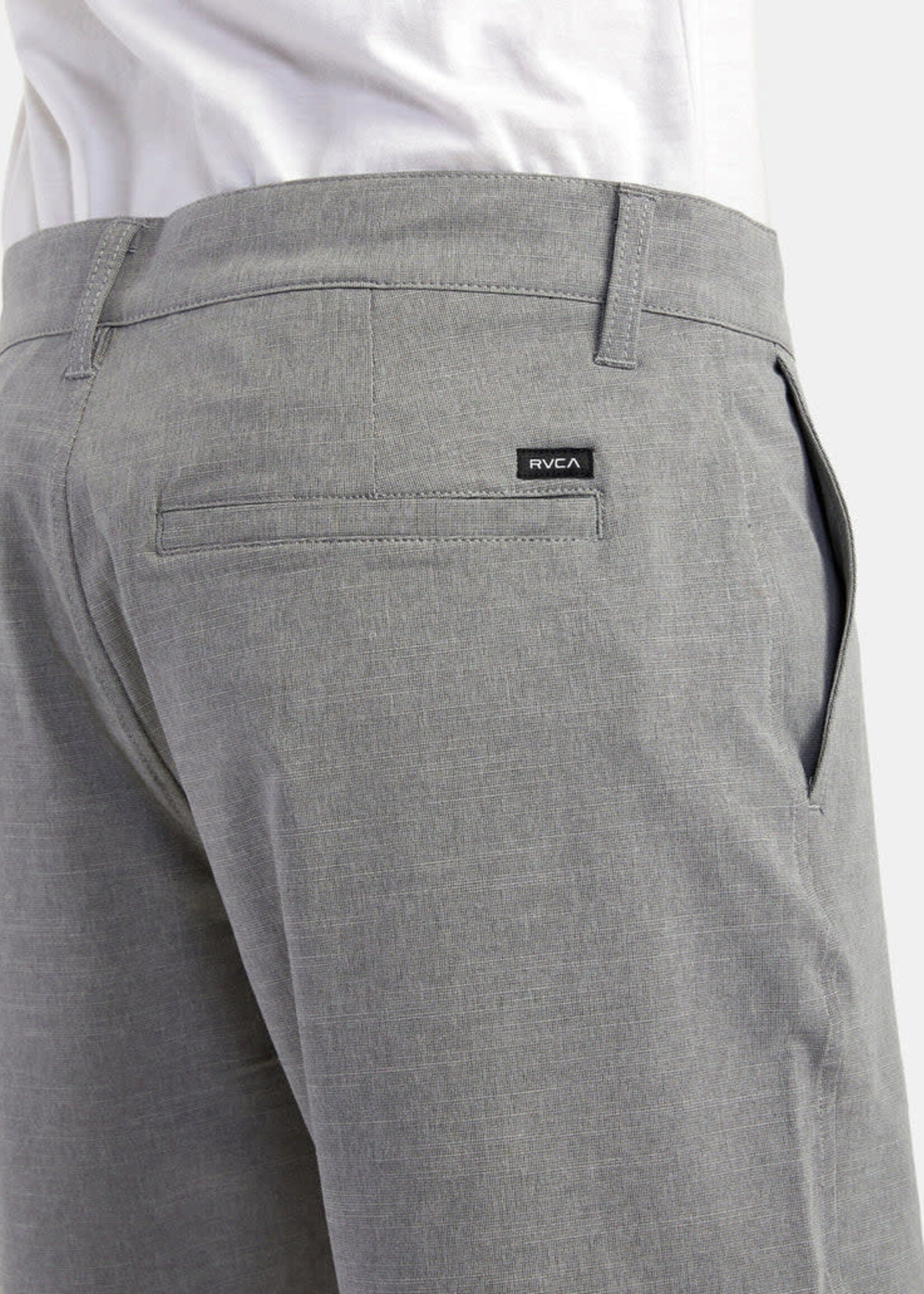 RVCA BALANCE HYBRID SHORTS - 20"
