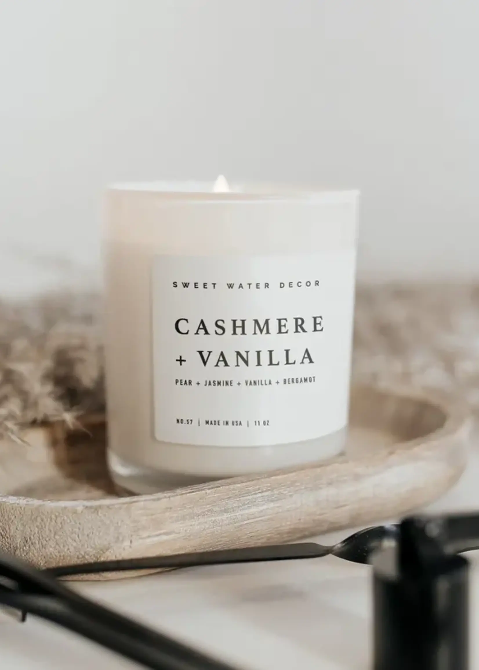 SWEET WATER DECOR Soy candles