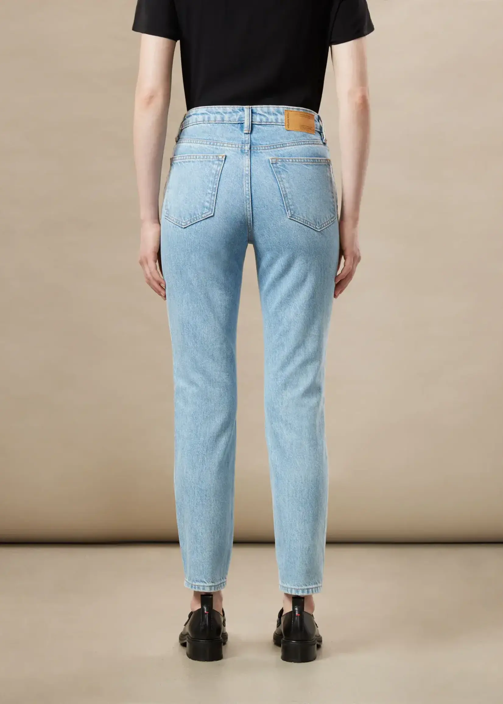 Frank And Oak Stevie High Rise Tappered Jean