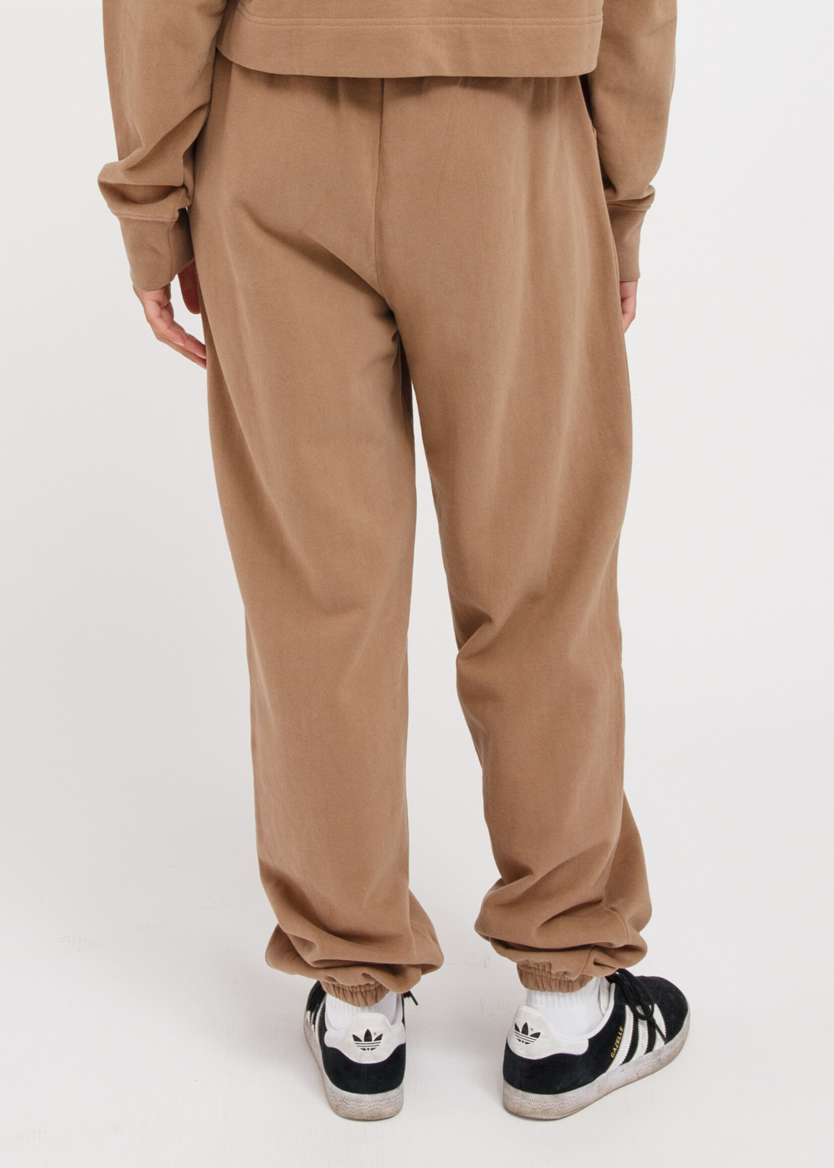 BRUNETTE  the label Best Friend Jogger