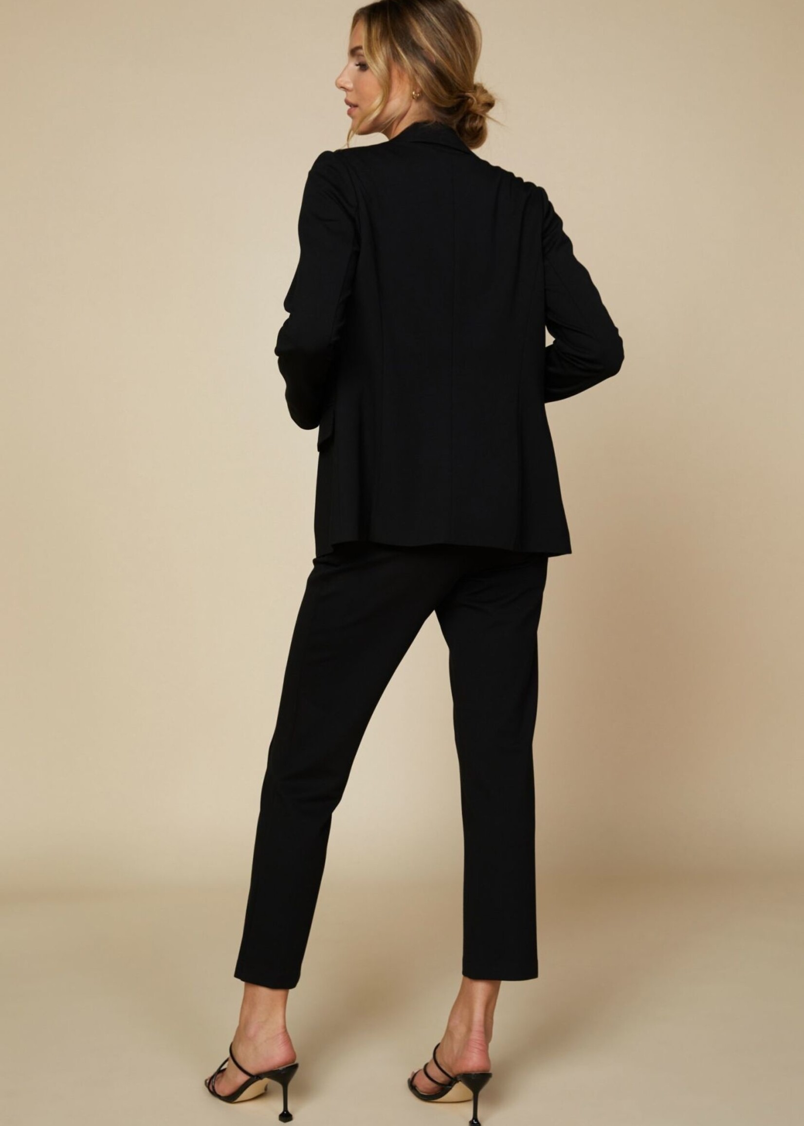 SKIES ARE BLUE Knit Tailored Blazer