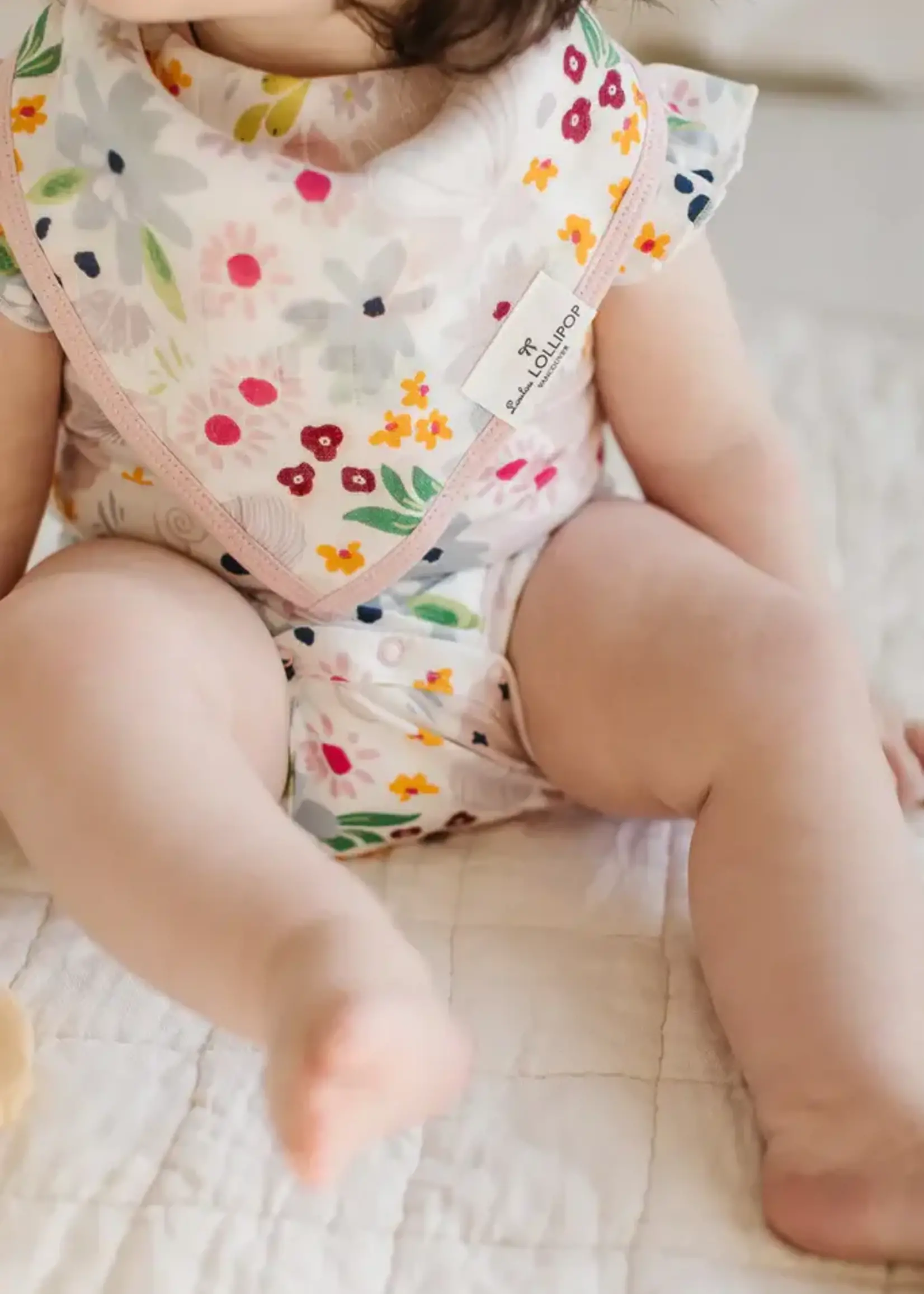 LOULOU LOLLIPOP Muslin Bandana Bib Set - Shell Floral