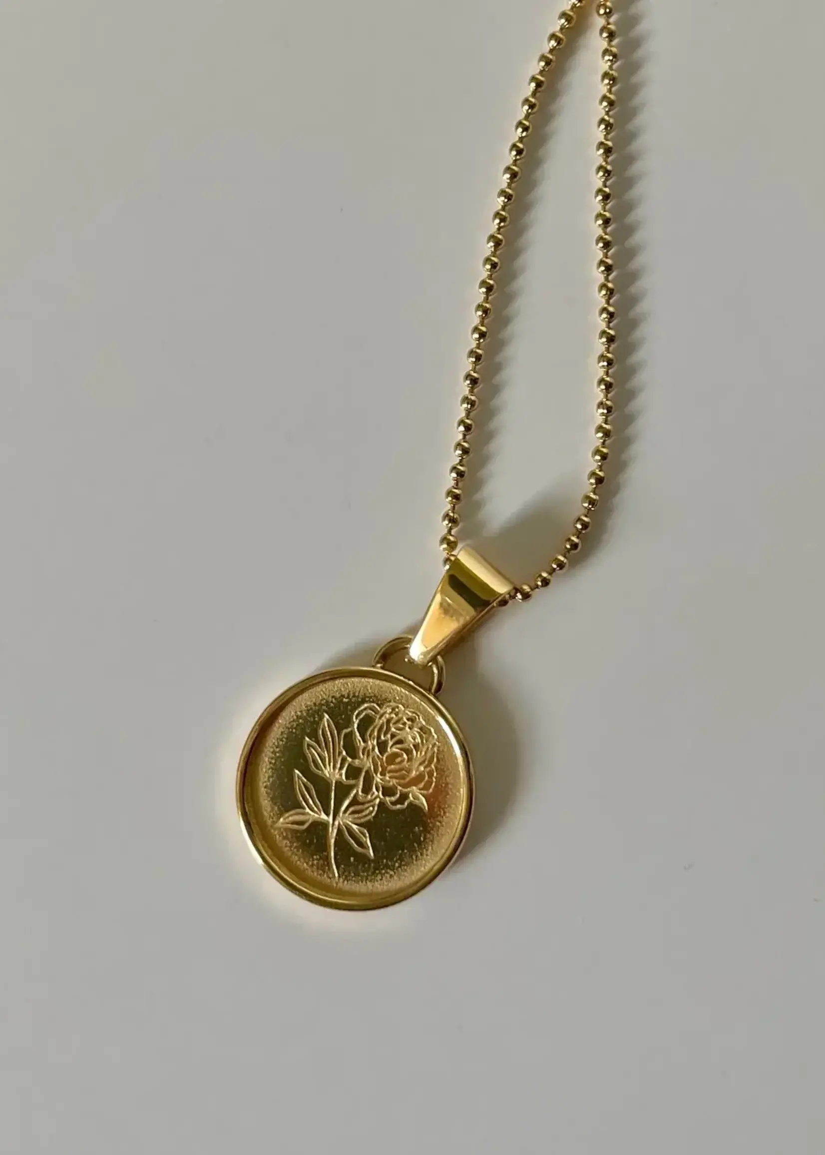 NAMASTE JEWELRY Fleur De Pivione Necklace