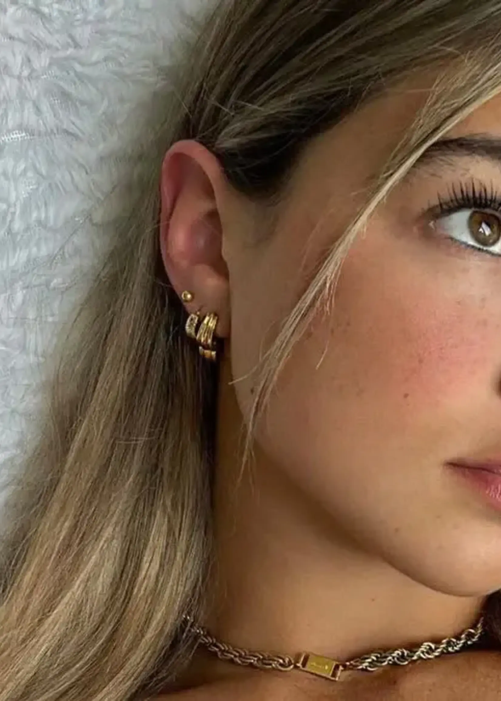 NAMASTE JEWELRY Miami Hoops, GOLD