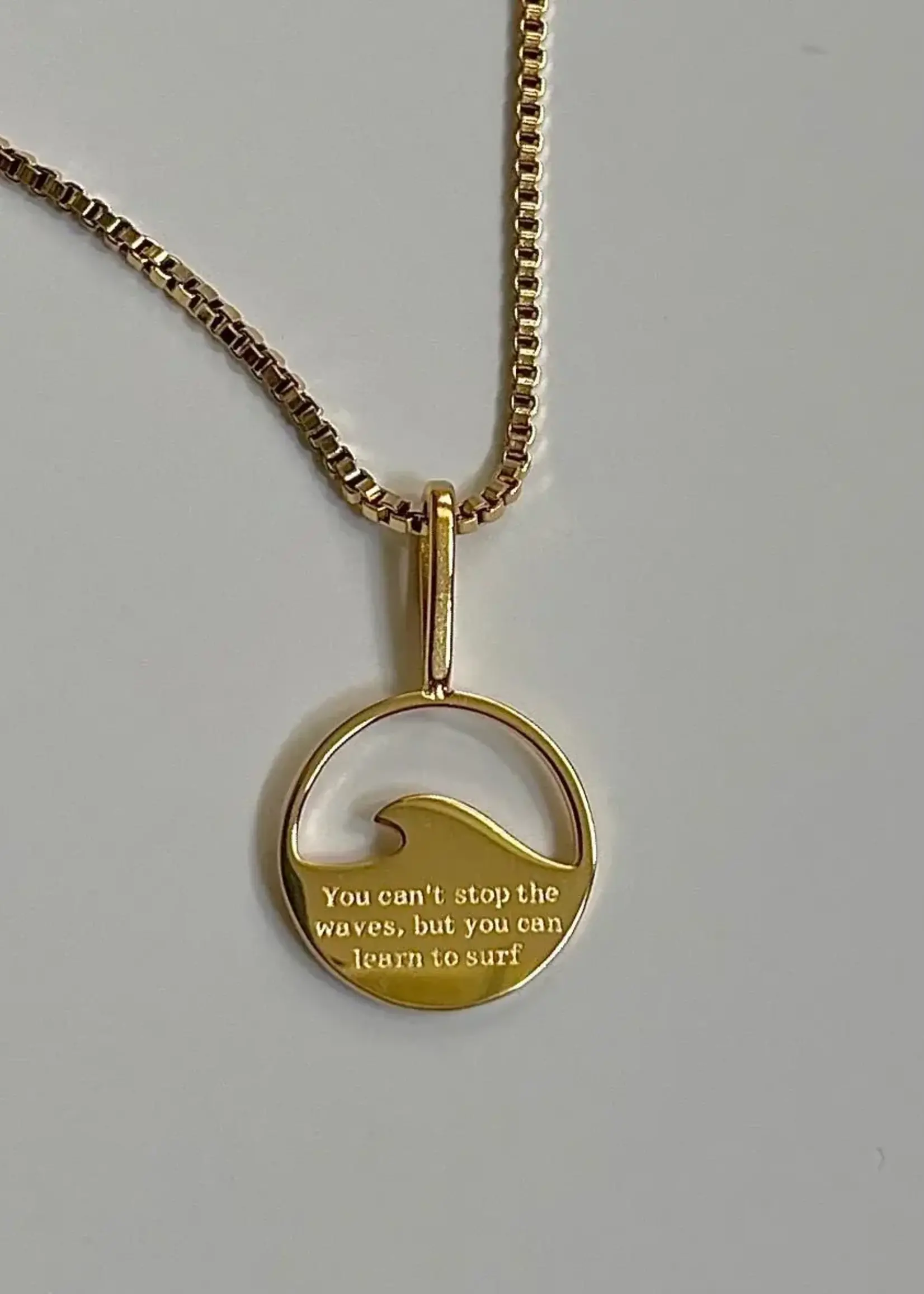 NAMASTE JEWELRY Wave Necklace, GOLD