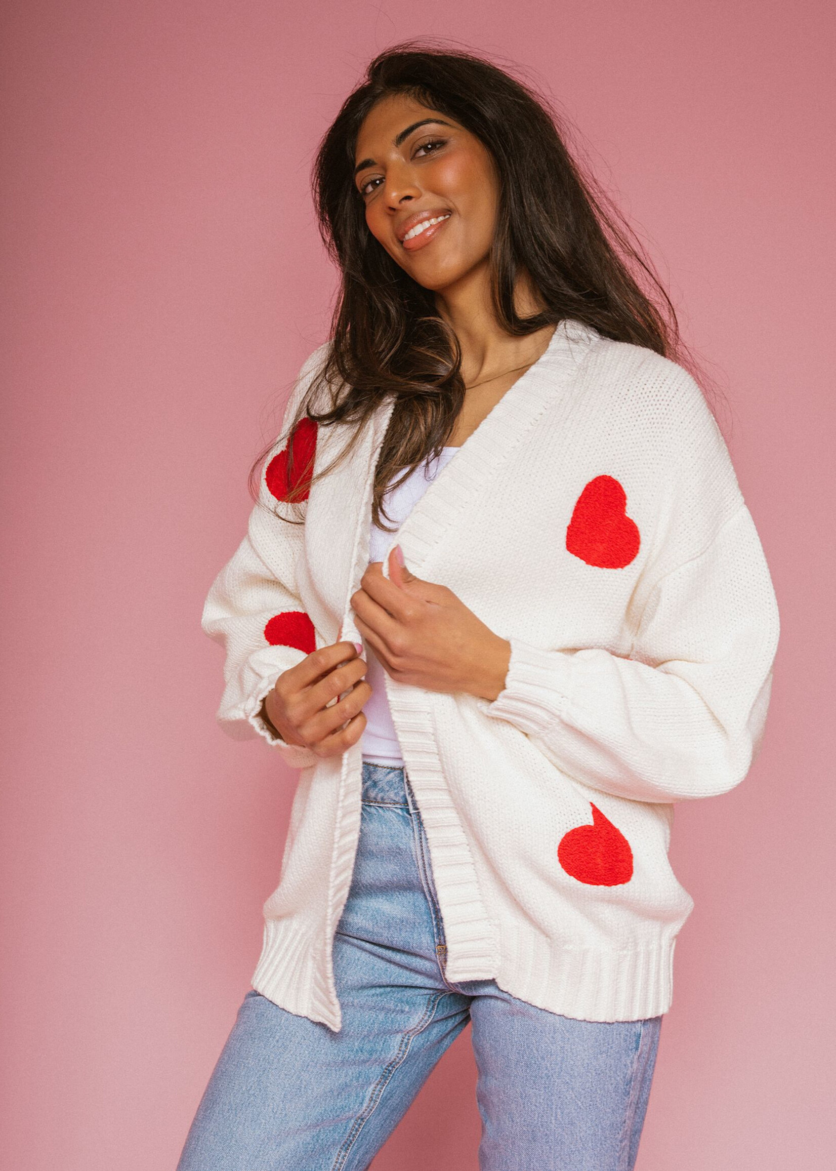 BRUNETTE  the label AUDREY ALL OVER HEART OVERSIZED CARDIGAN