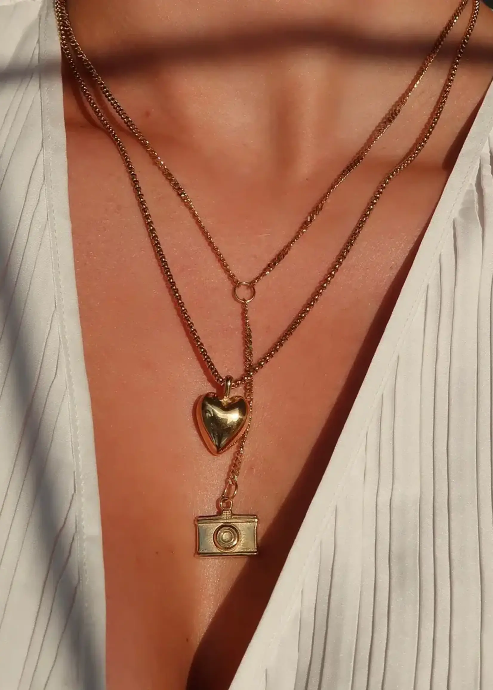 NAMASTE JEWELRY Mon Amour Necklace, SILVER