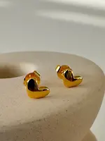 NAMASTE JEWELRY HEART STUDS