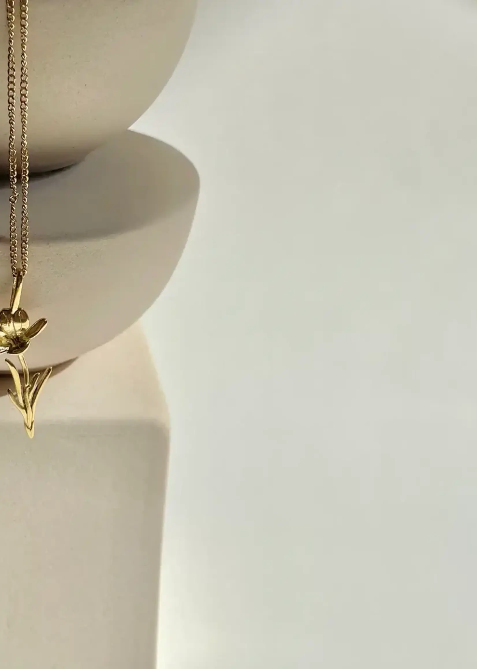 NAMASTE JEWELRY Crocus Necklace