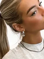 NAMASTE JEWELRY Gobbet Hoops