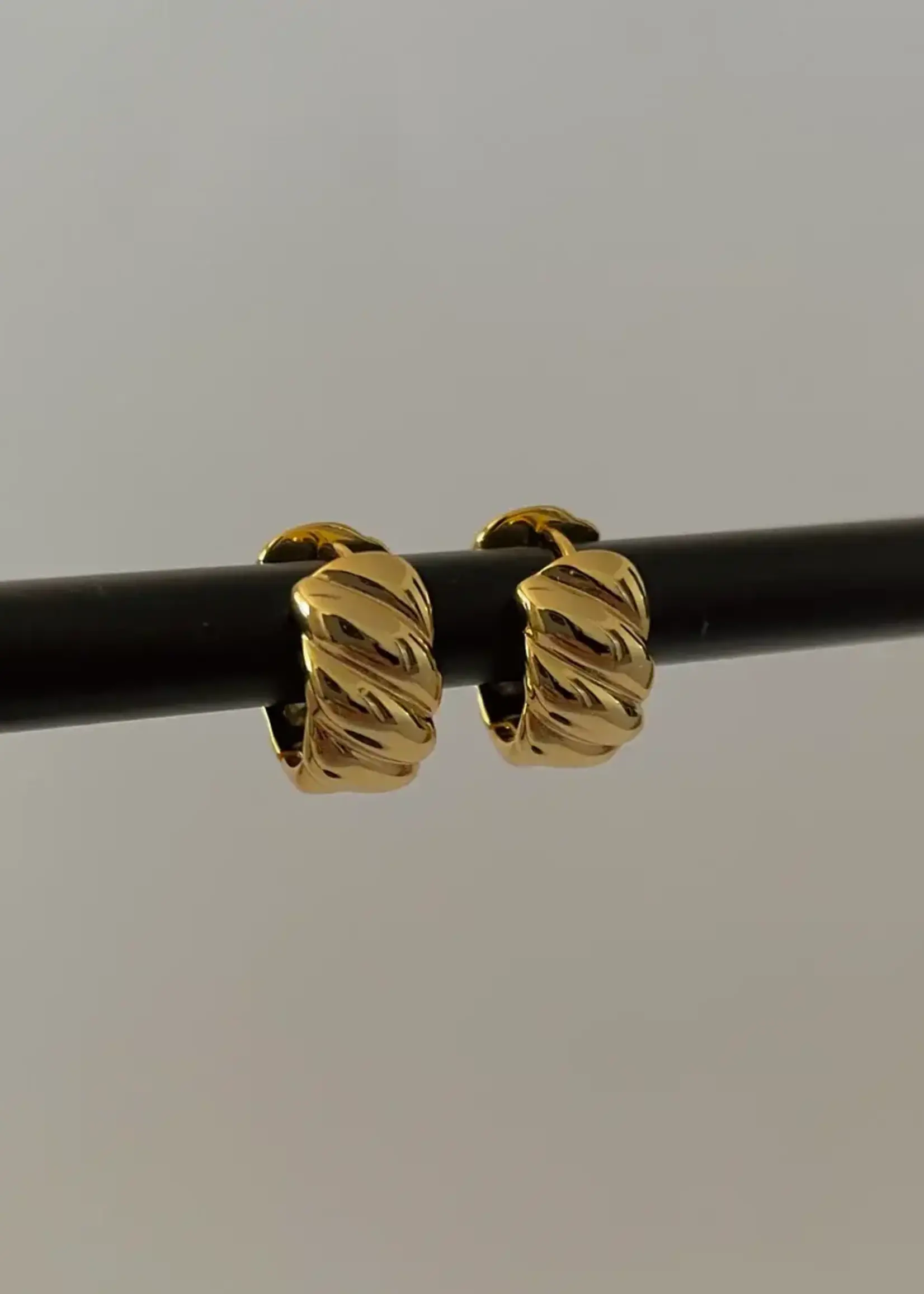 NAMASTE JEWELRY Mia Huggies