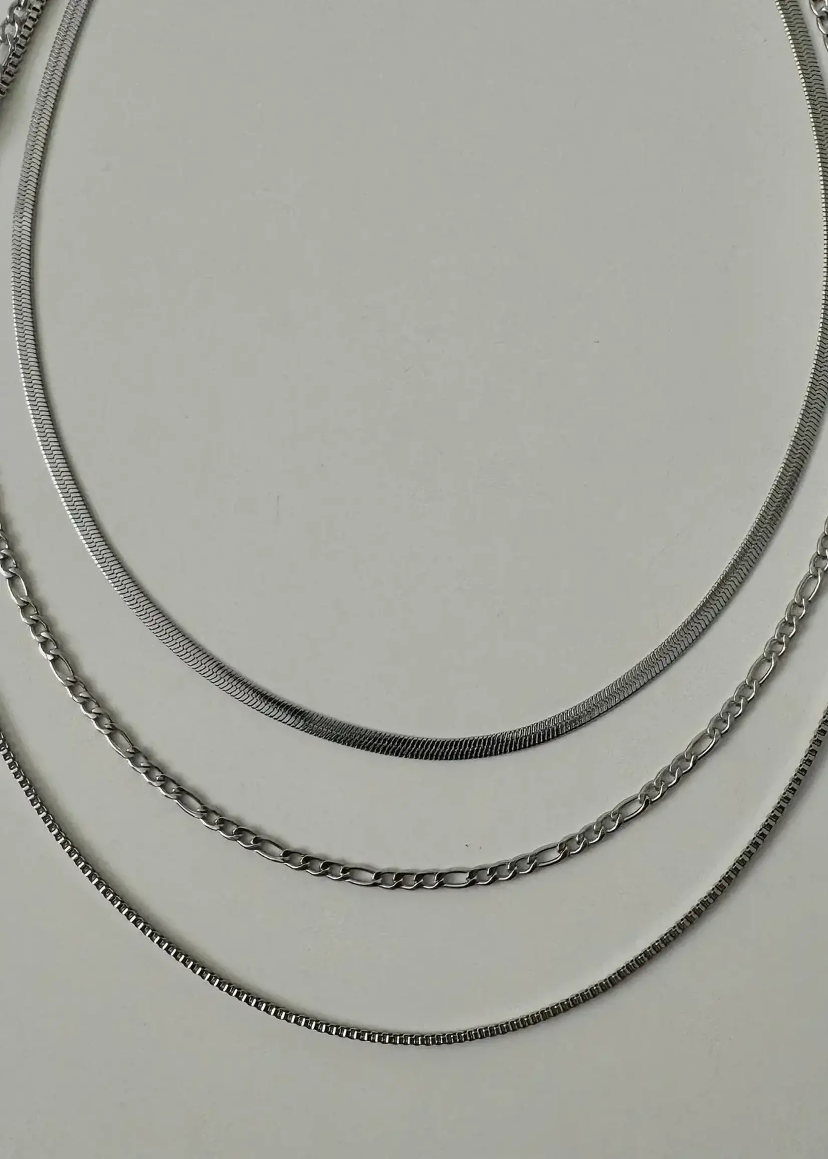 NAMASTE JEWELRY Shaylene Three Layer Necklace, SILVER