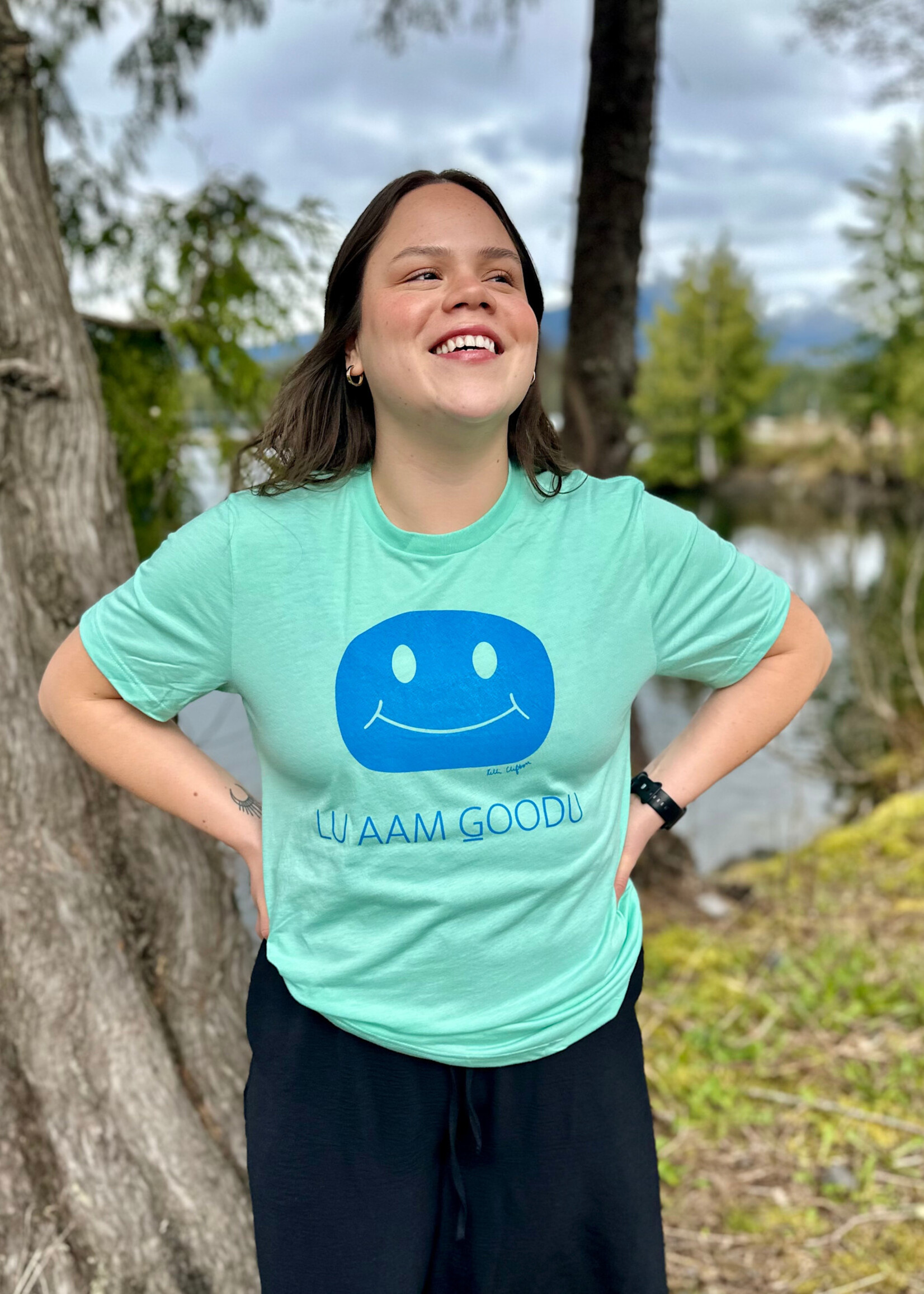 Kelli Clifton LU AAM GOODU, (I’m Happy) Unisex Tees by Kelli Clifton
