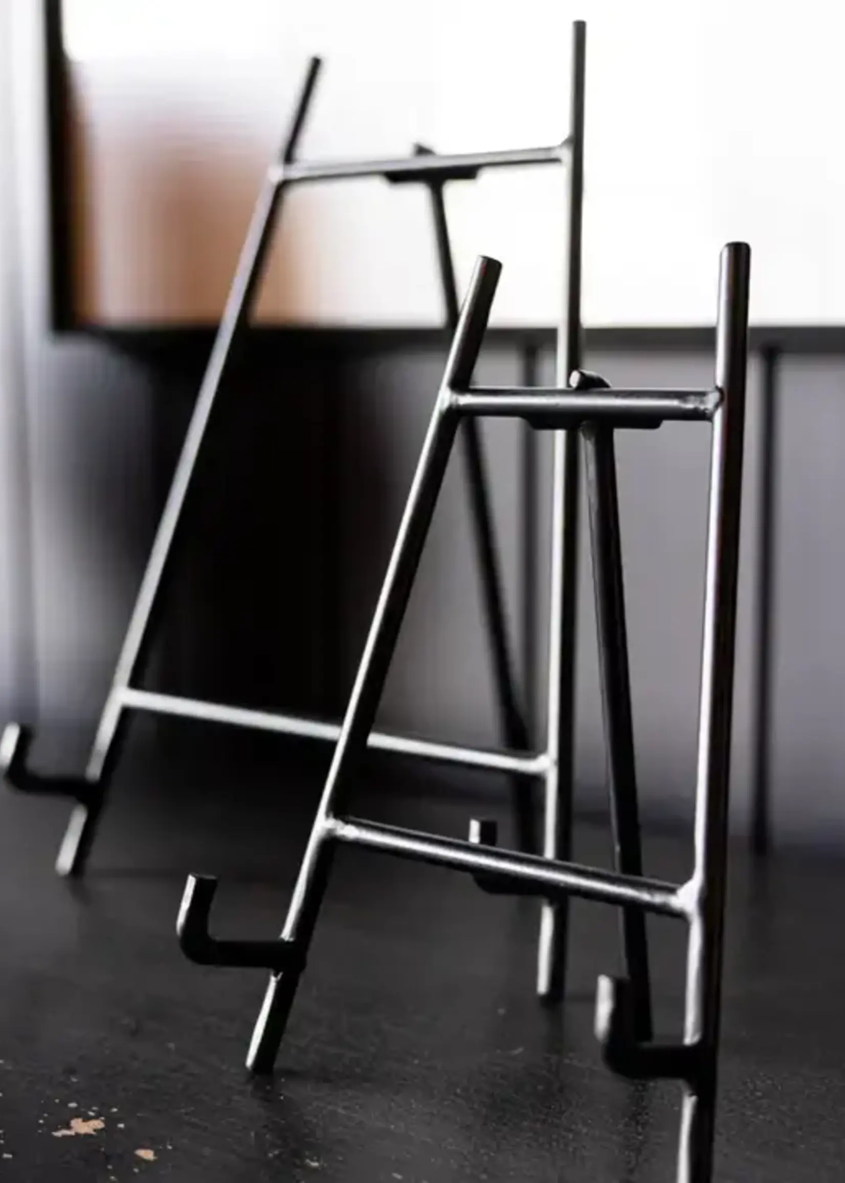 LUXE B CO Art Photo Easel Black Iron Stand