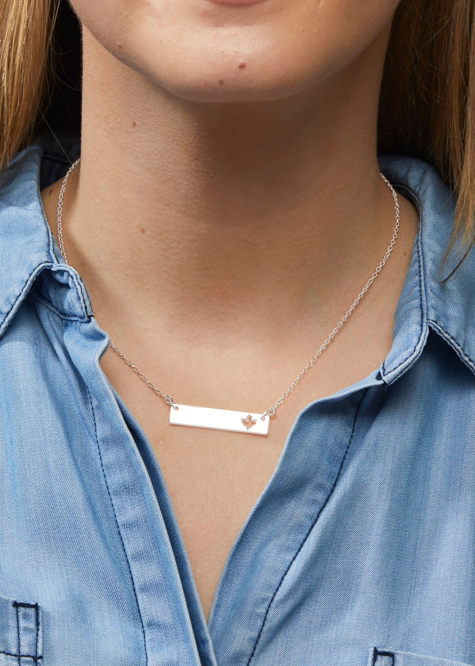 LeBLANC finds CANADIAN Maple Leaf Bar Necklace