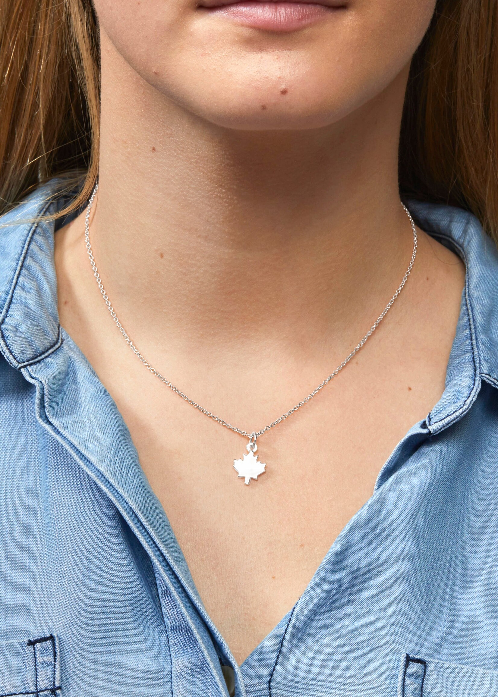 LeBLANC finds CANADIAN Maple Leaf Pendant Necklace
