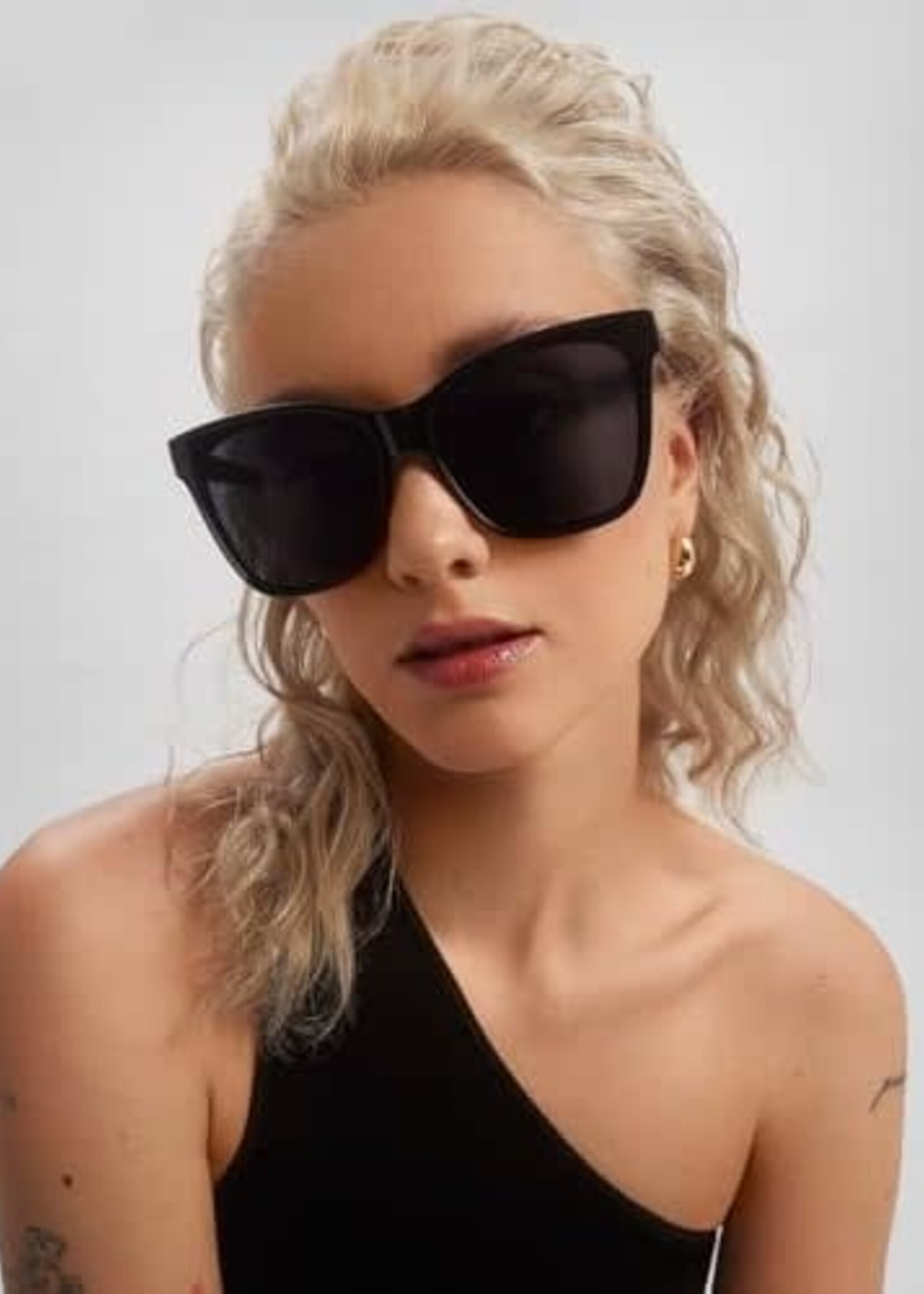 QUAY AFTER PARTY Sunglasses