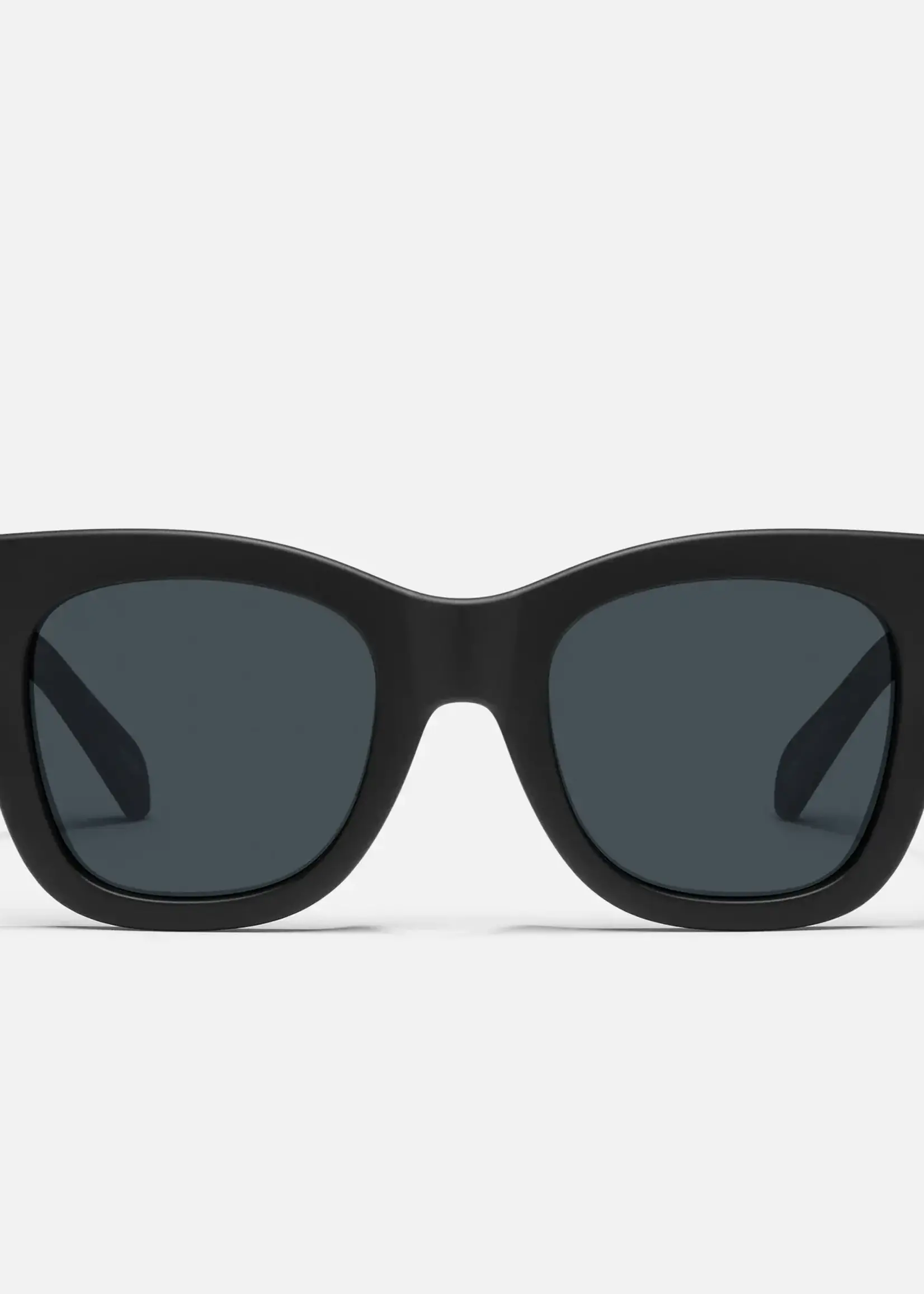QUAY AFTER HOURS sunglasses
