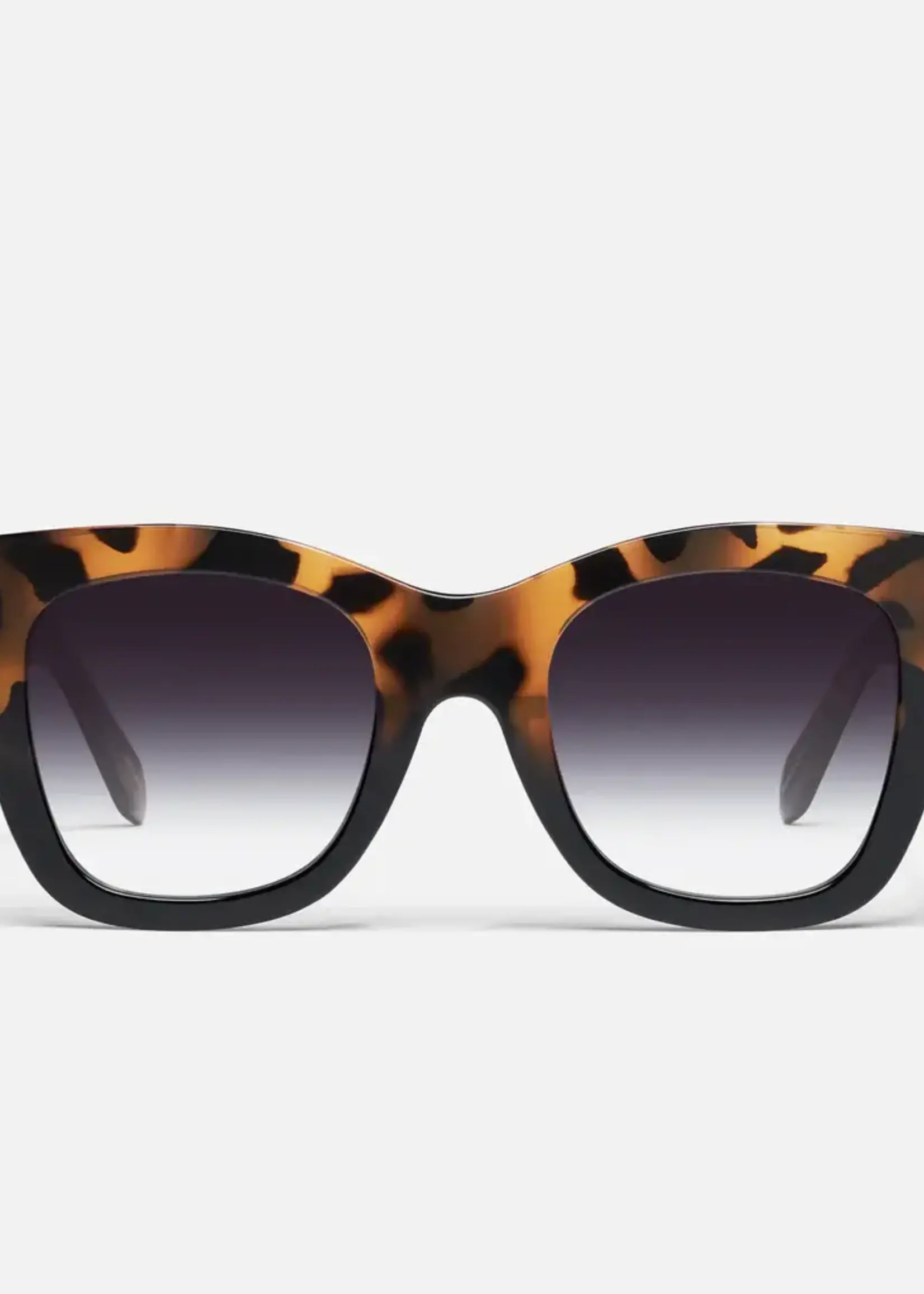 QUAY AFTER HOURS sunglasses