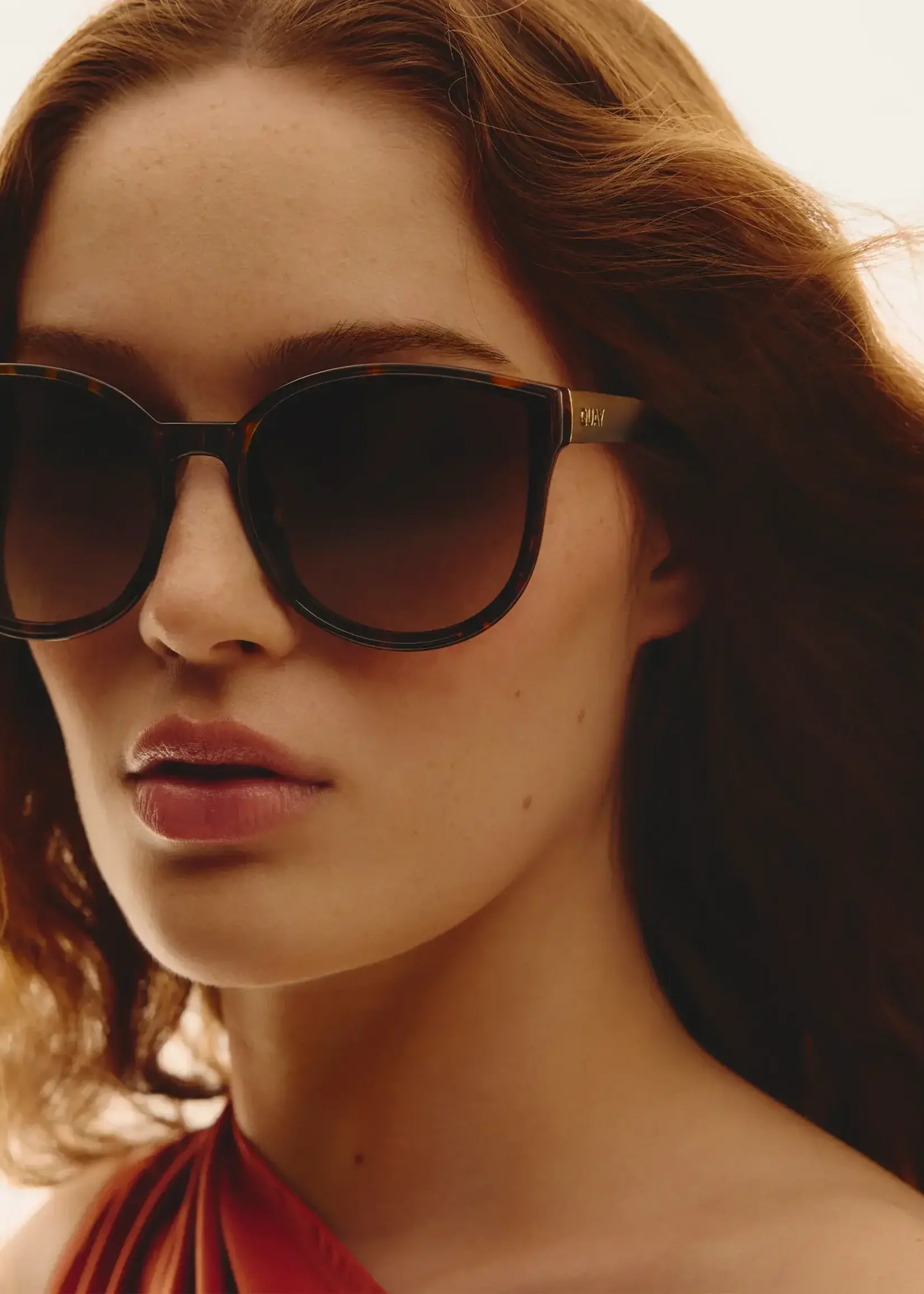 QUAY DATE NIGHT Sunglasses