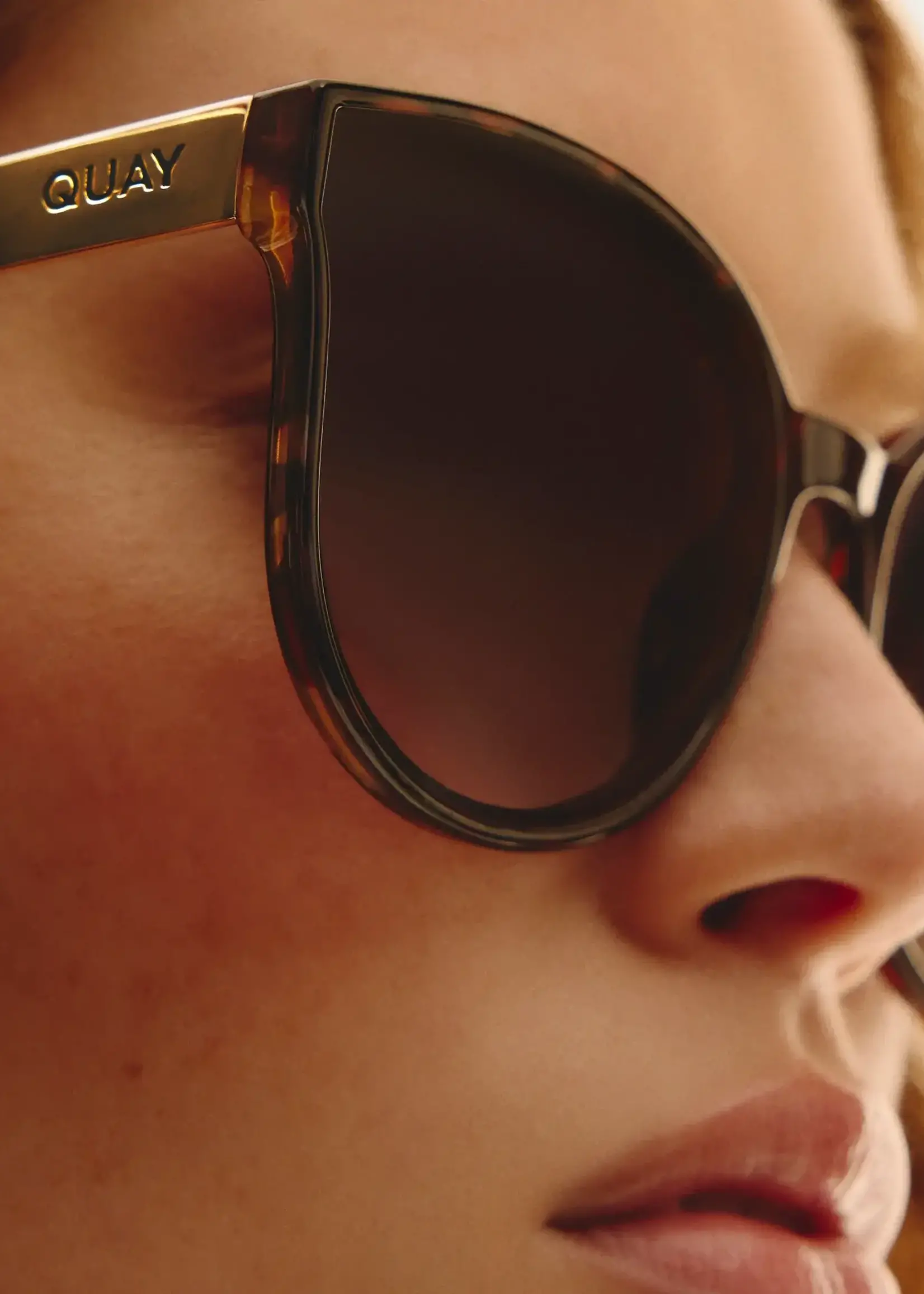 QUAY DATE NIGHT Sunglasses