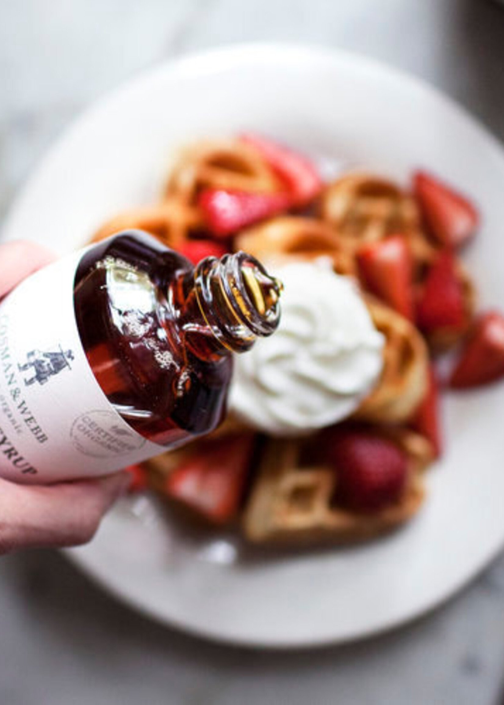 COSMAN & WEBB township organic Canadian Organic Maple Syrup, Amber Rich Taste