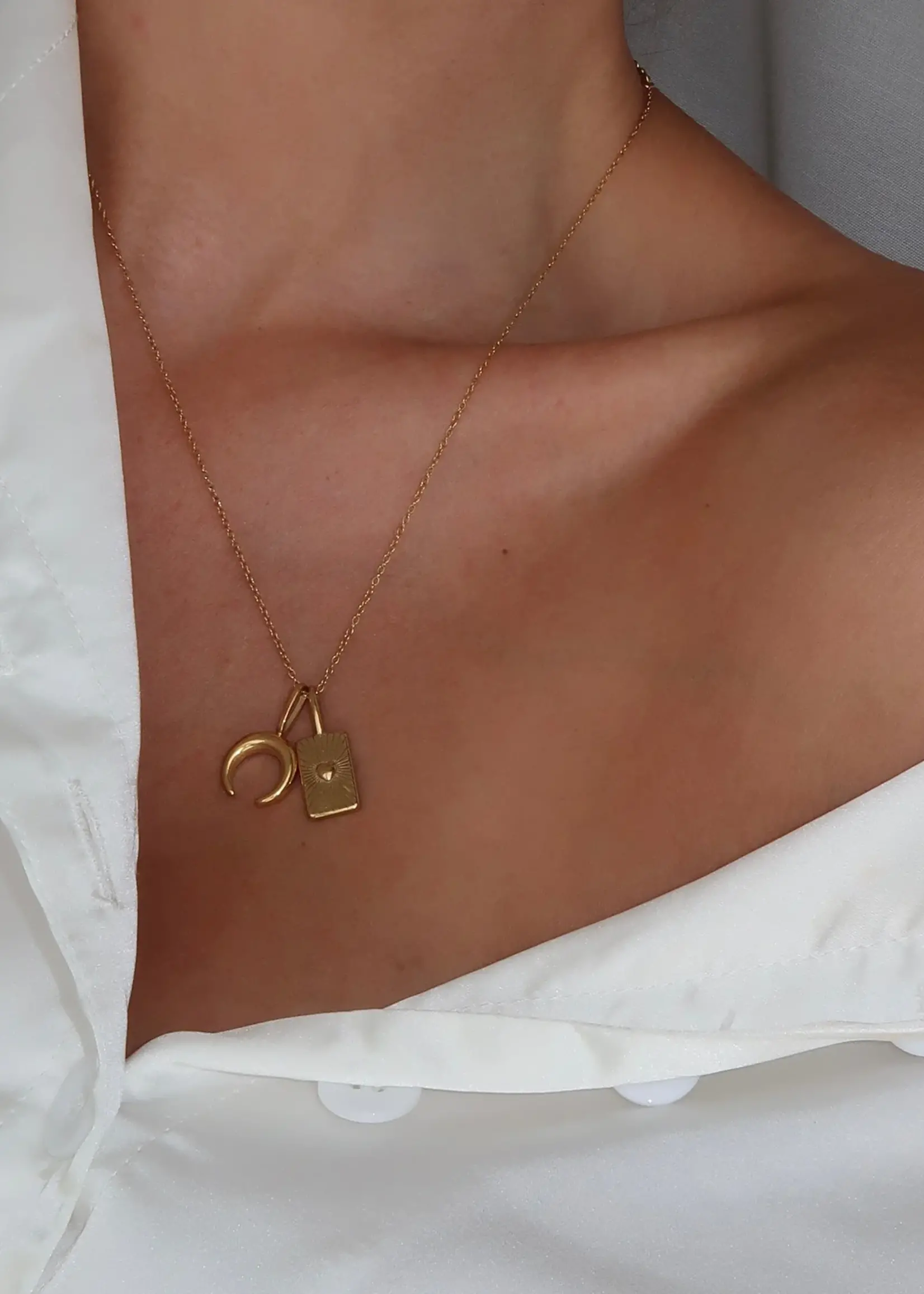 NAMASTE JEWELRY ‘I am one of a kind’ Affirmation Necklace- Gold