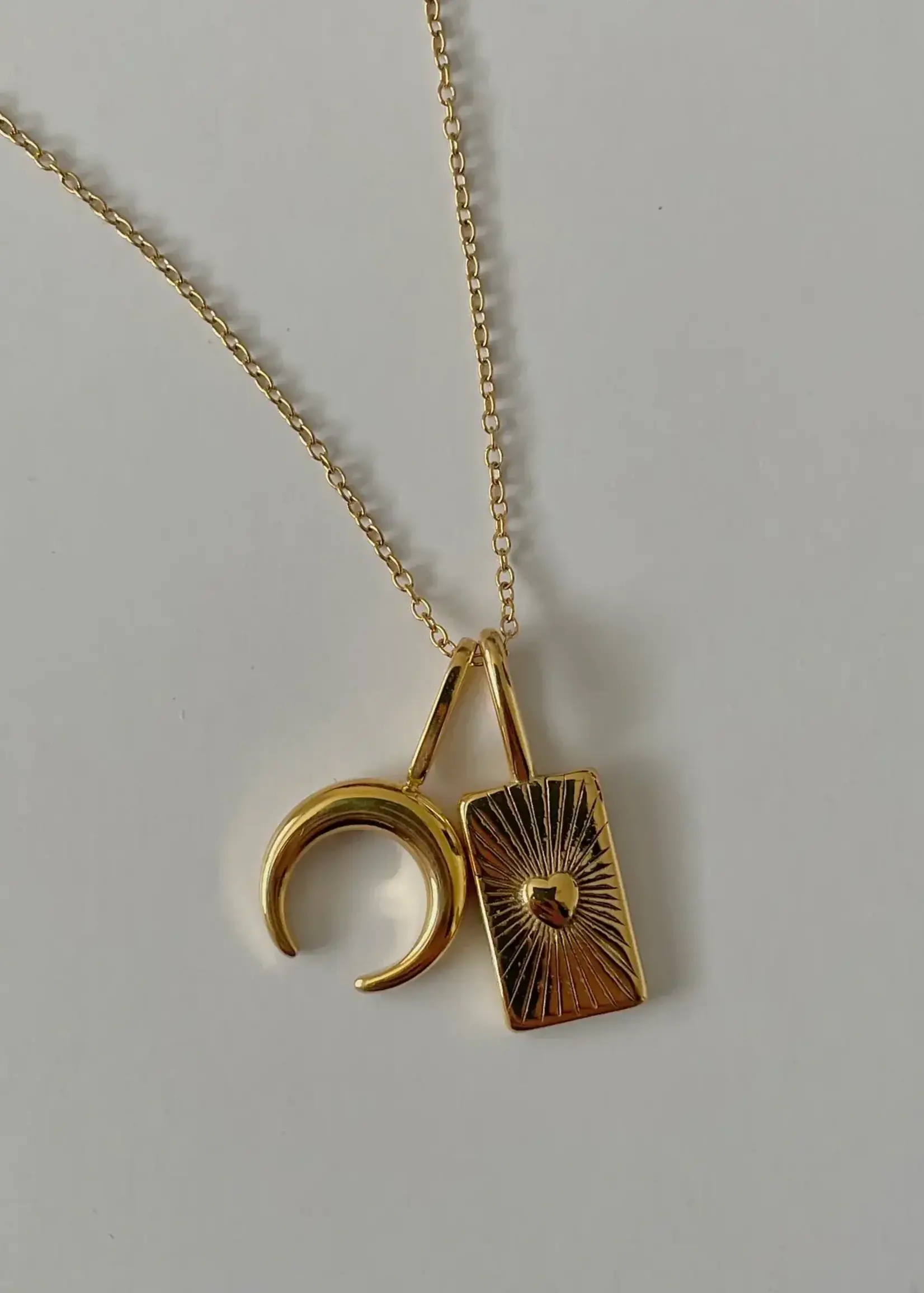 NAMASTE JEWELRY ‘I am one of a kind’ Affirmation Necklace- Gold