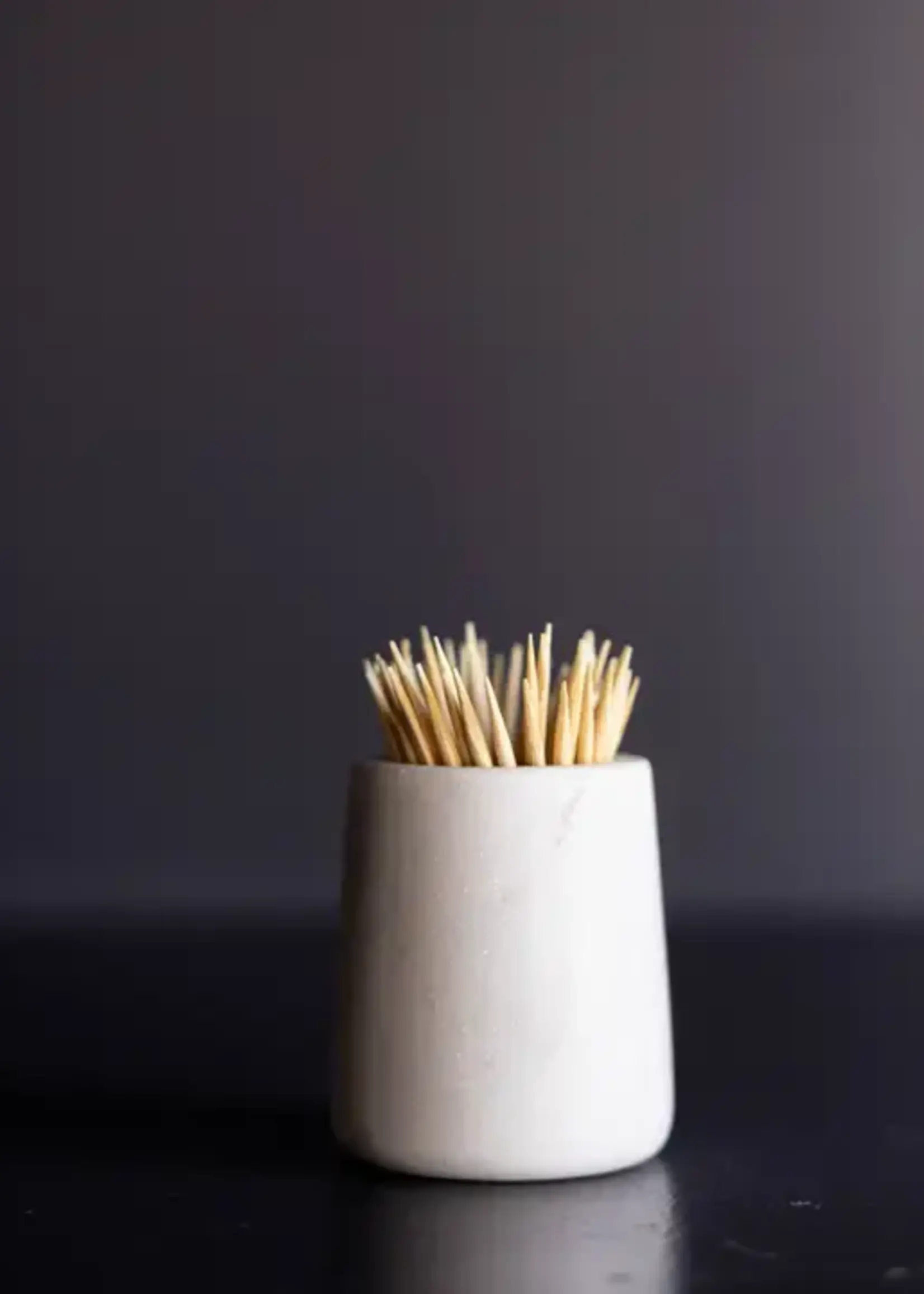 LUXE B CO White Marble Toothpick Holder