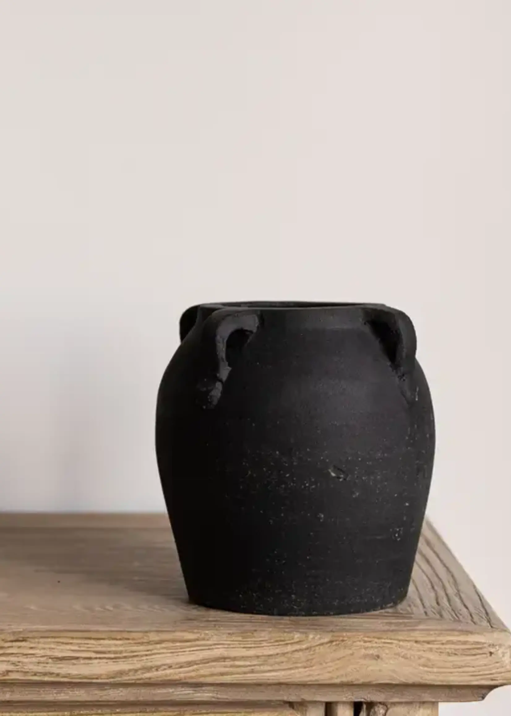 LUXE B CO Noir Vase With Handles - Medium