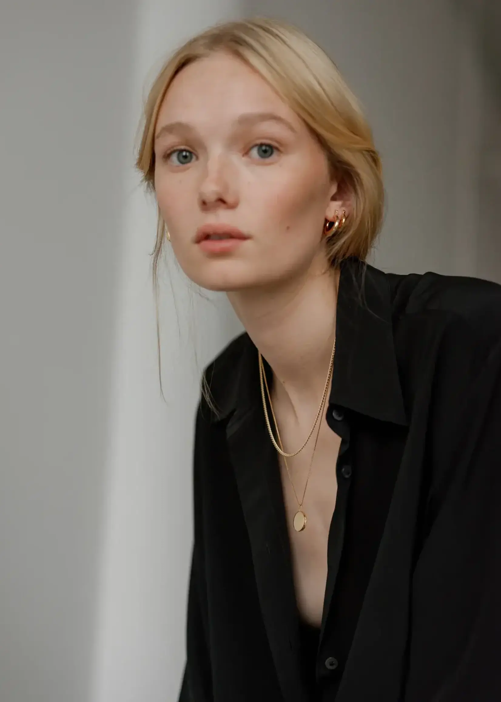 Lisbeth Classic Round Locket