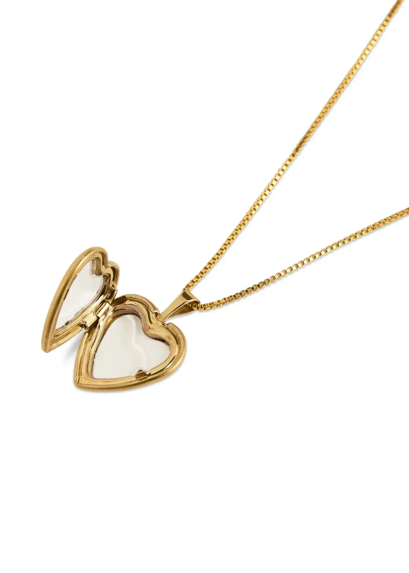Lisbeth Classic Heart Locket