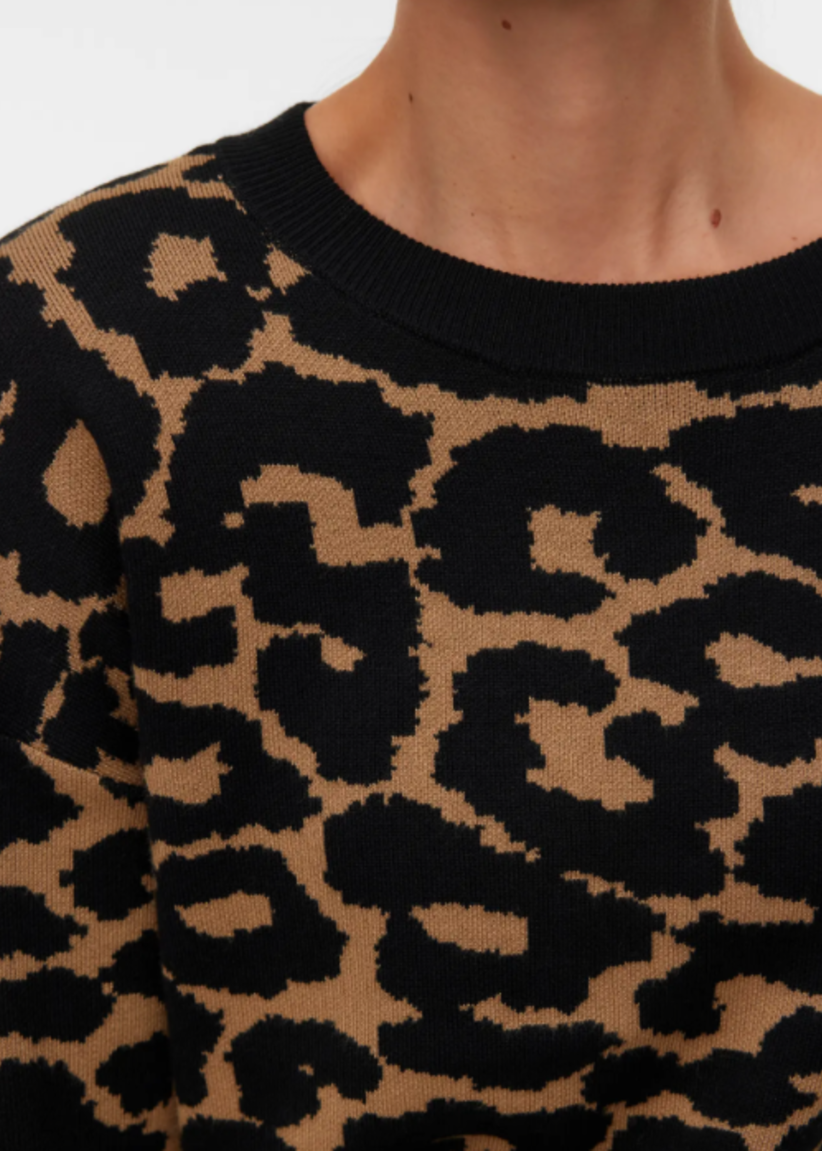 VERO MODA The Animal Crewneck