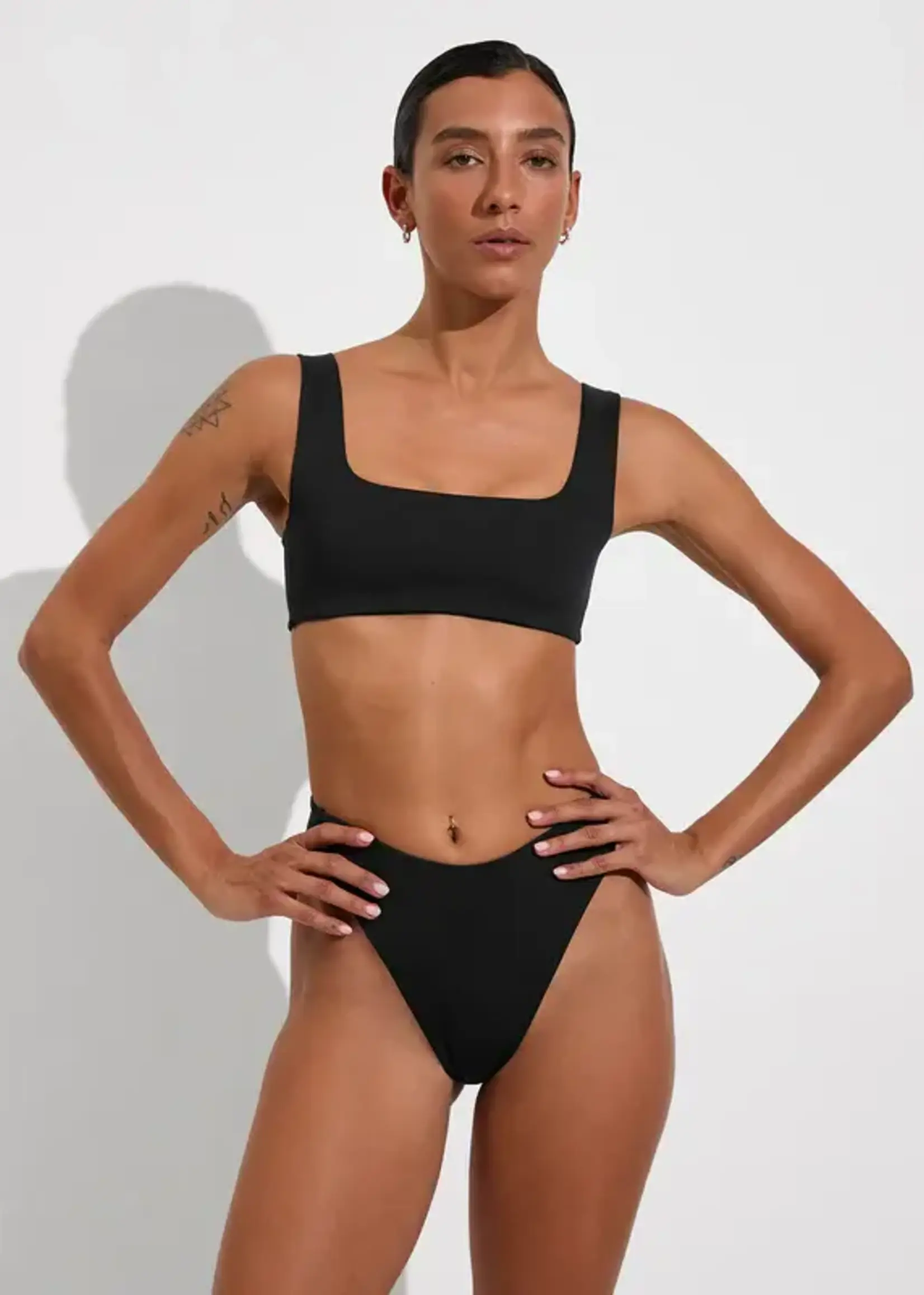 LEFT ON FRIDAY Throwback Bottom