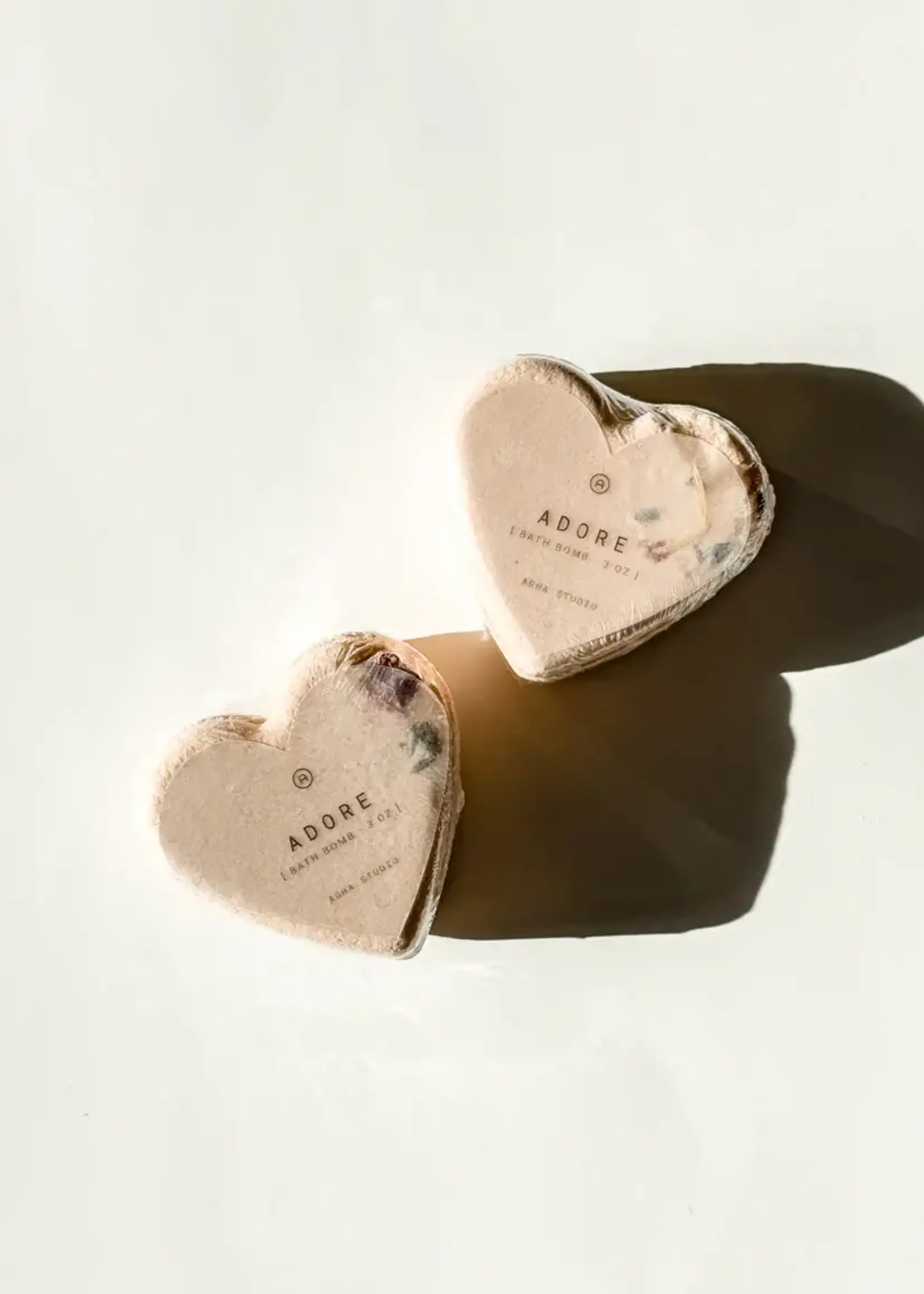 AGHA STUDIO Adore Bath Bomb