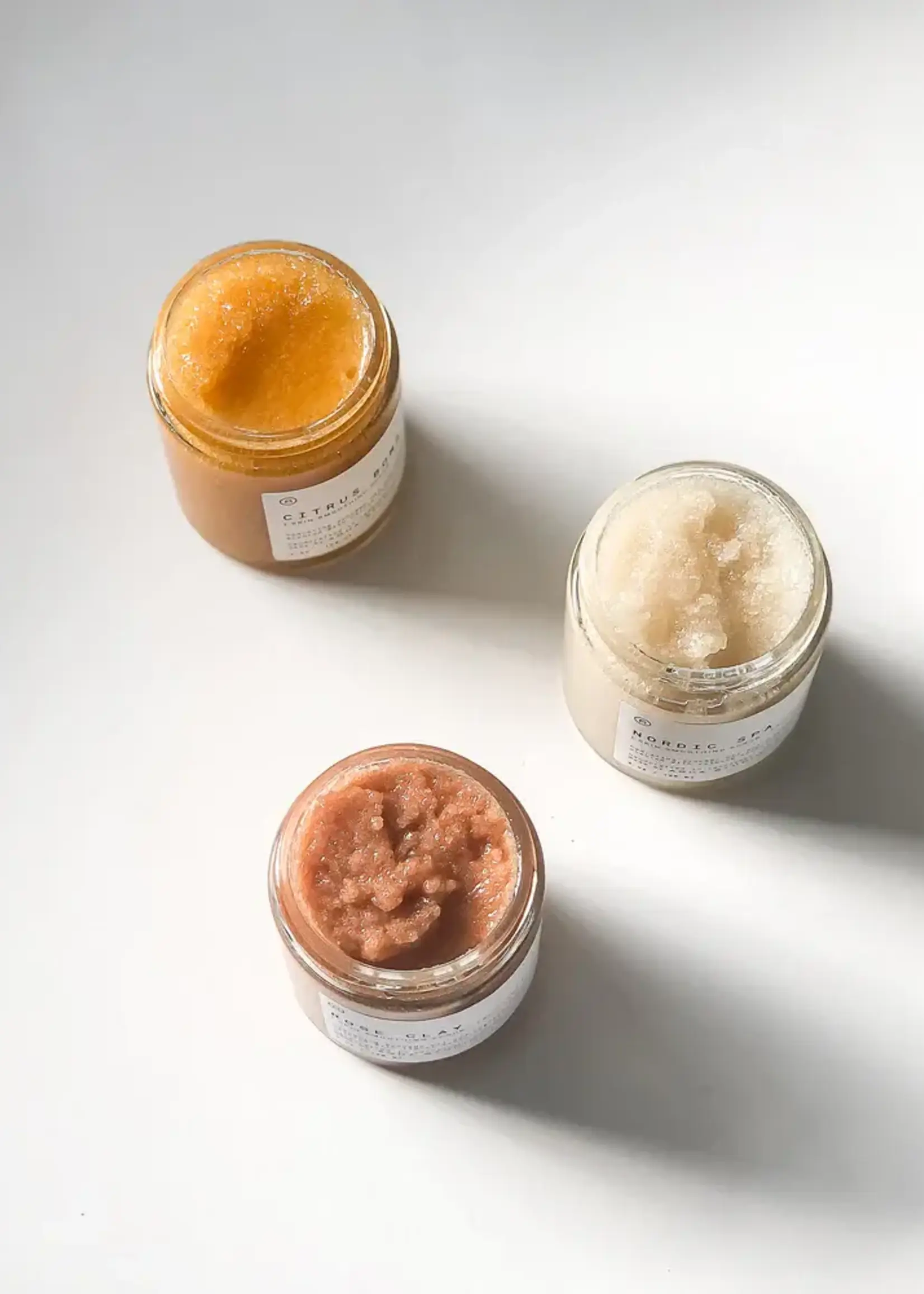 AGHA STUDIO Skin Smoothing Scrub