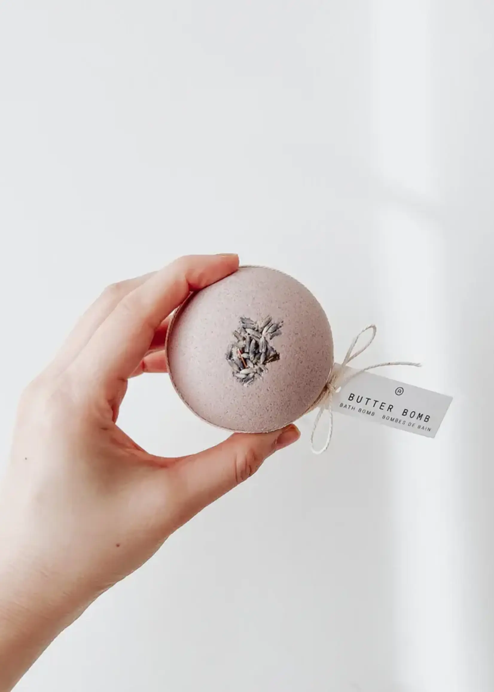 AGHA STUDIO Bath Bomb