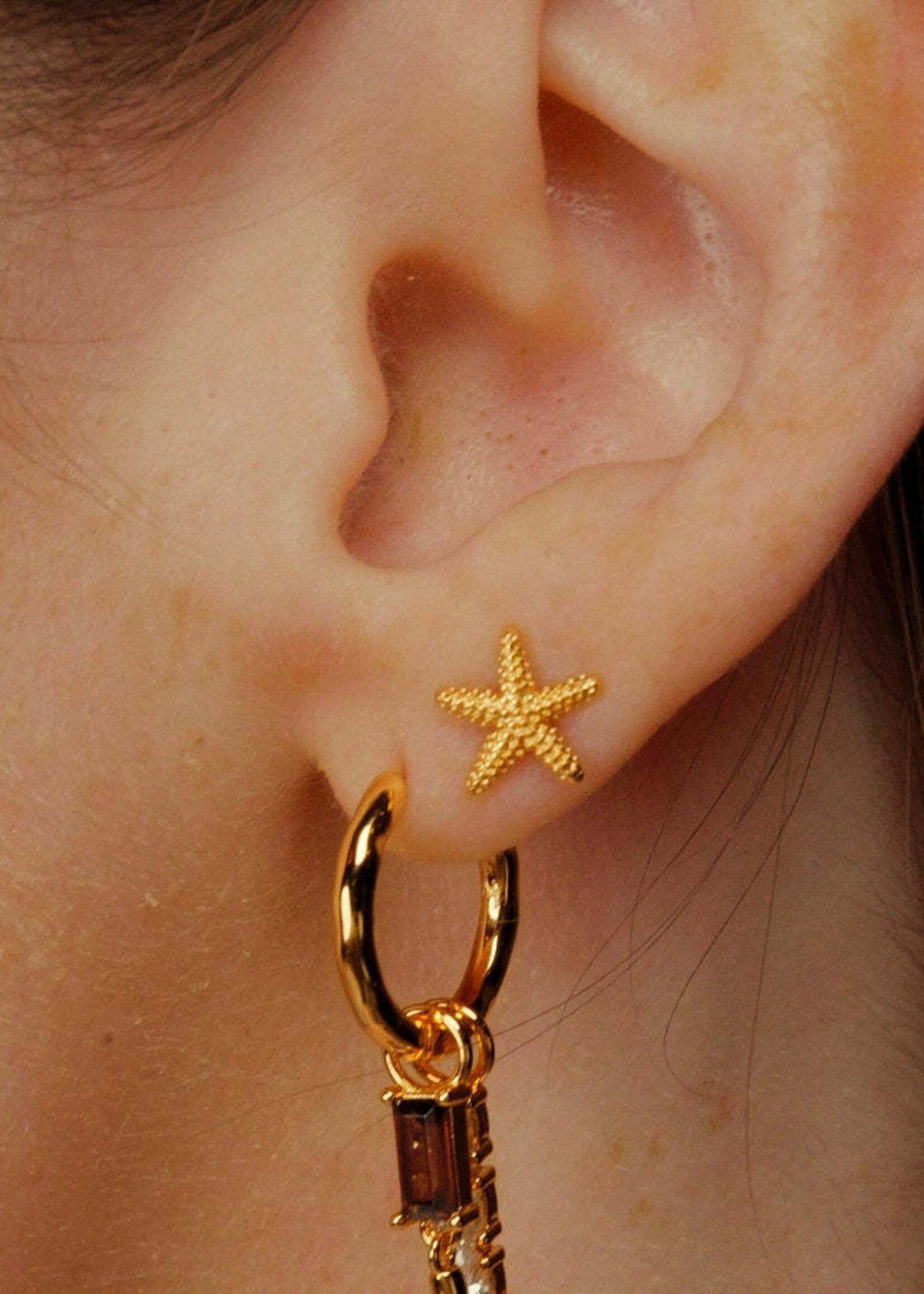 NAMASTE JEWELRY Starfish Studs