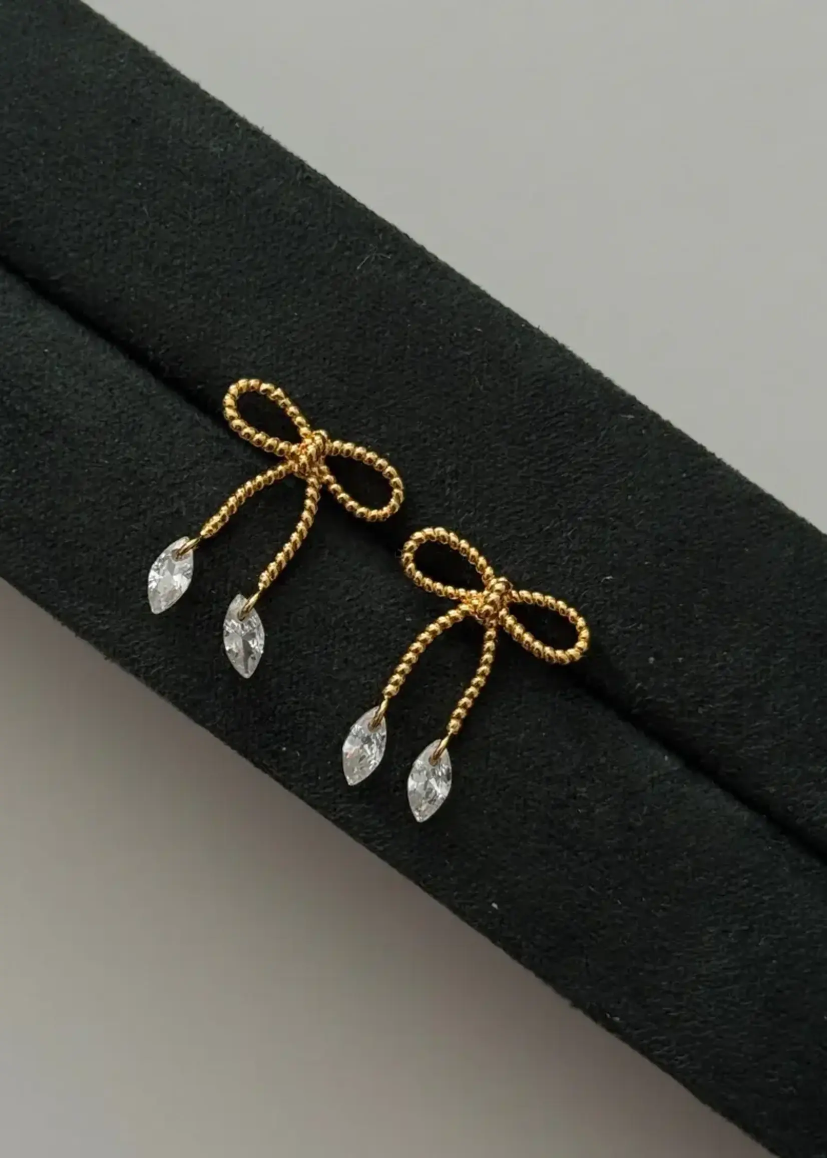 NAMASTE JEWELRY Rope Bow Studs