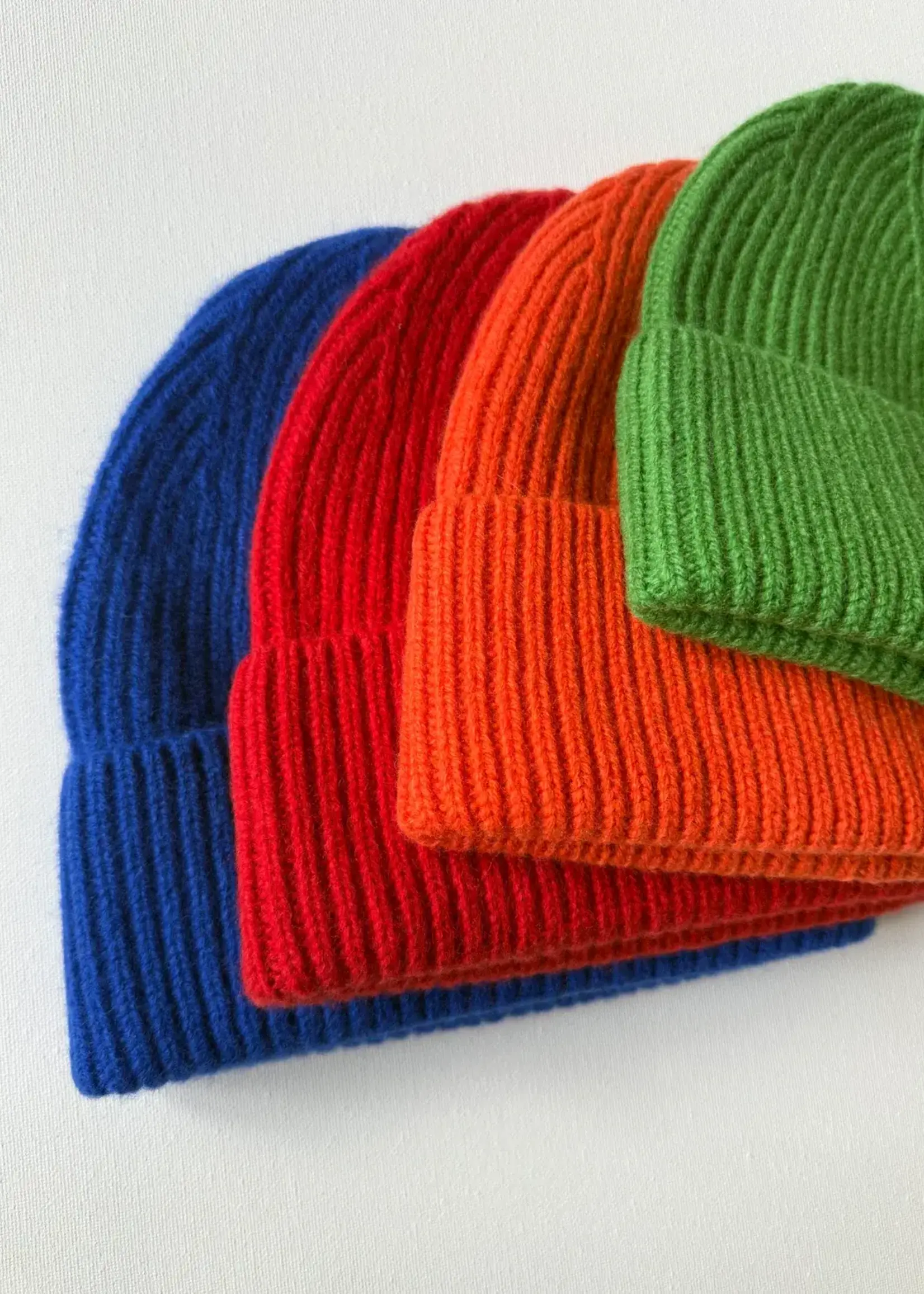 Billy Bamboo Merino Wool Everyday Beanie, crystal bright tones