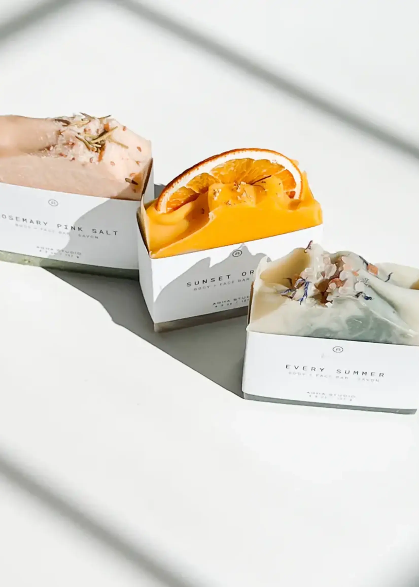 AGHA STUDIO Body + Face Bar