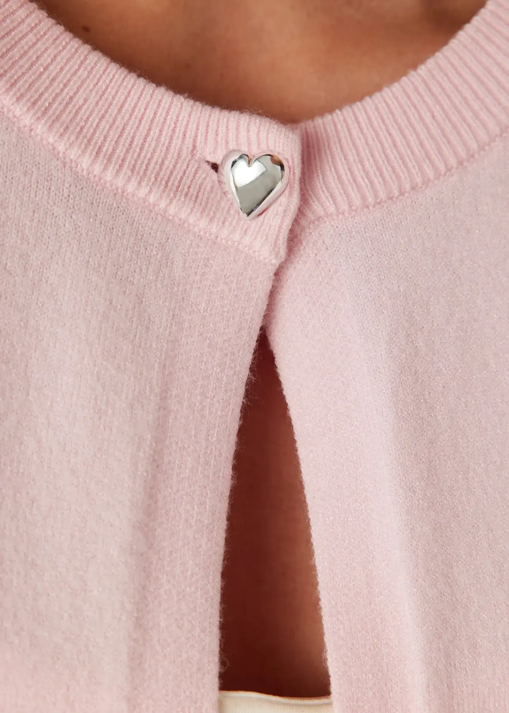 PIECES PCORINA Heart button CARDIGAN