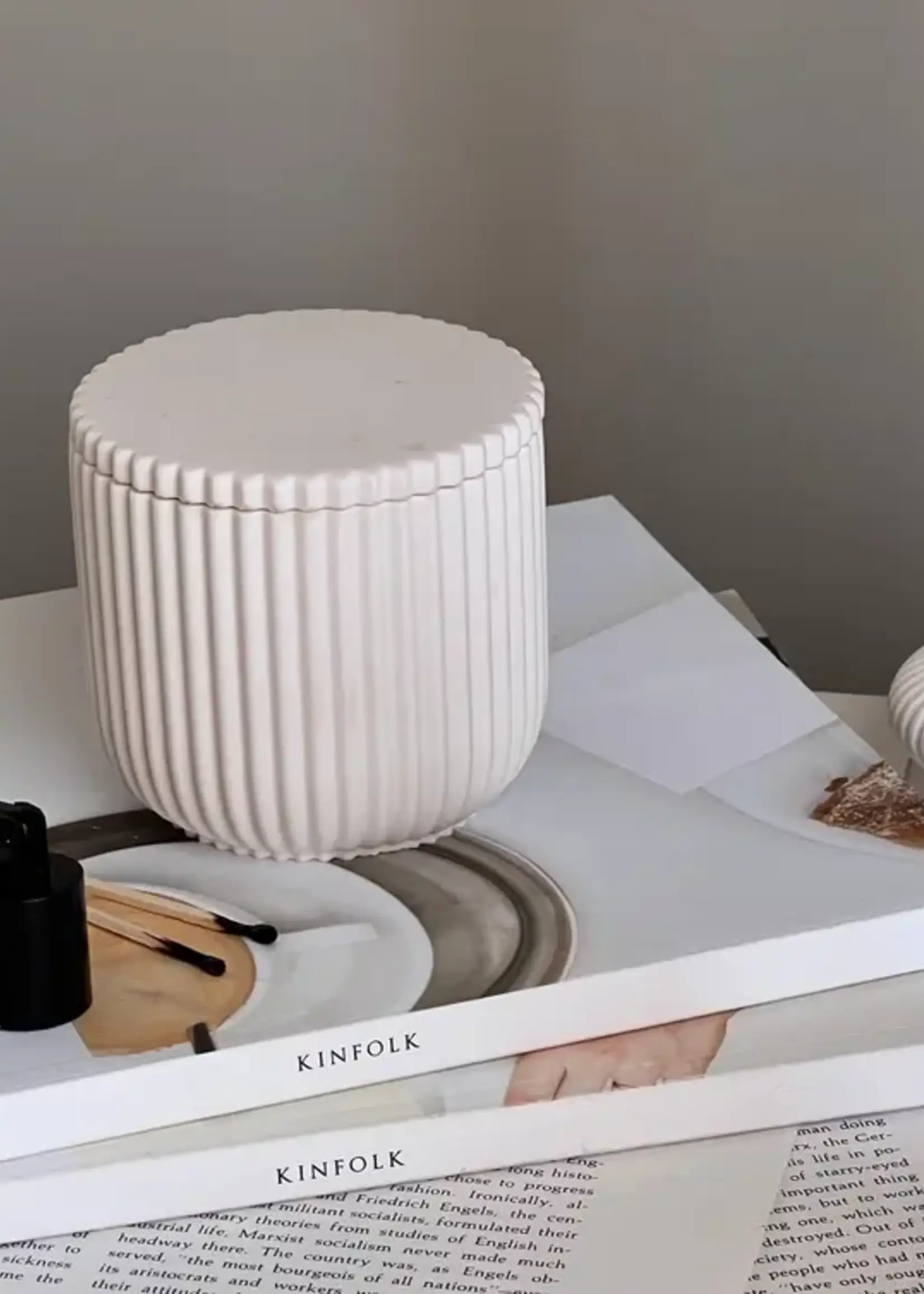 ESTELLE Studio SKYLER- Handmade Ribbed Jar Soy Candle | Wood Wick