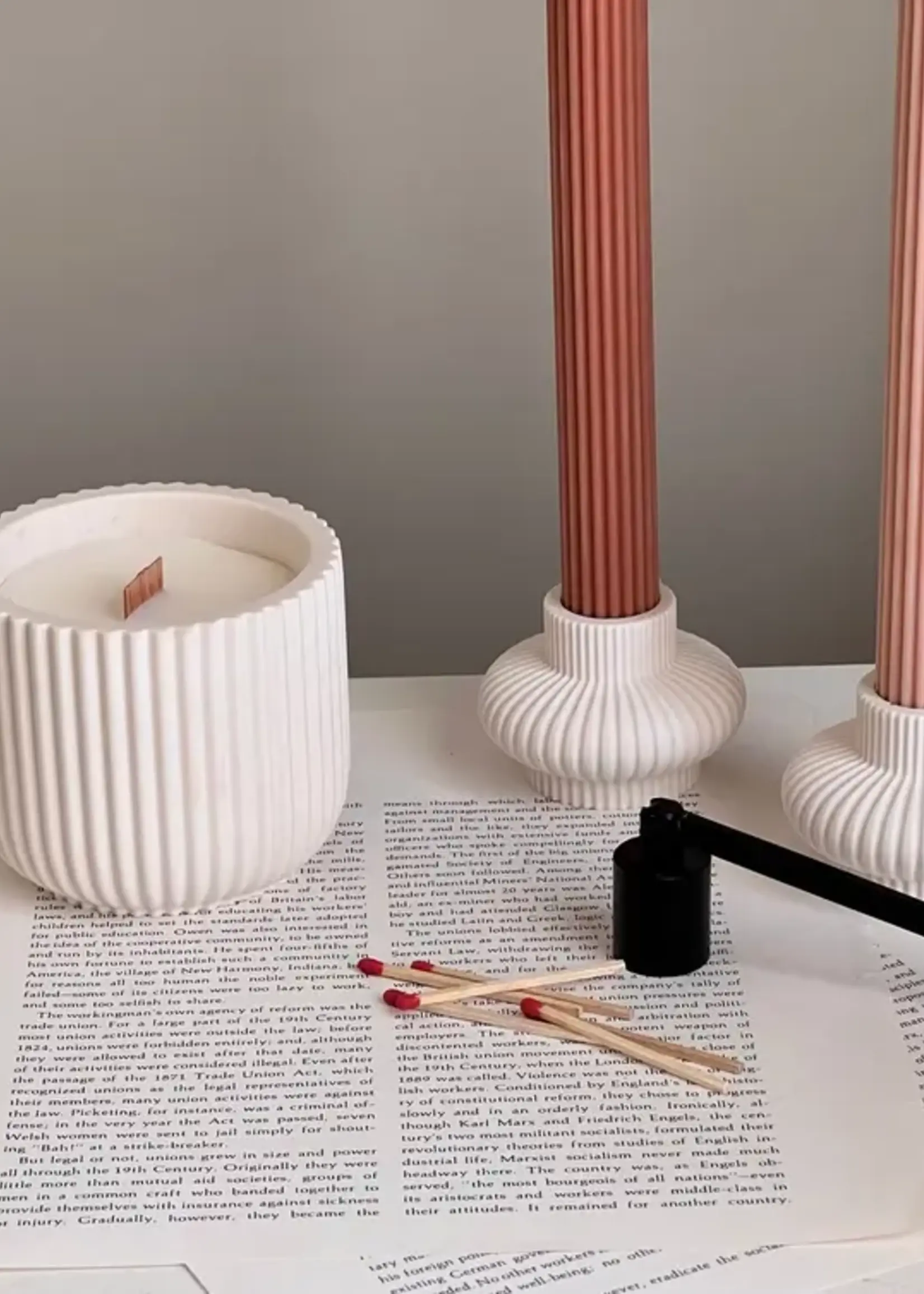 ESTELLE Studio SKYLER- Handmade Ribbed Jar Soy Candle | Wood Wick