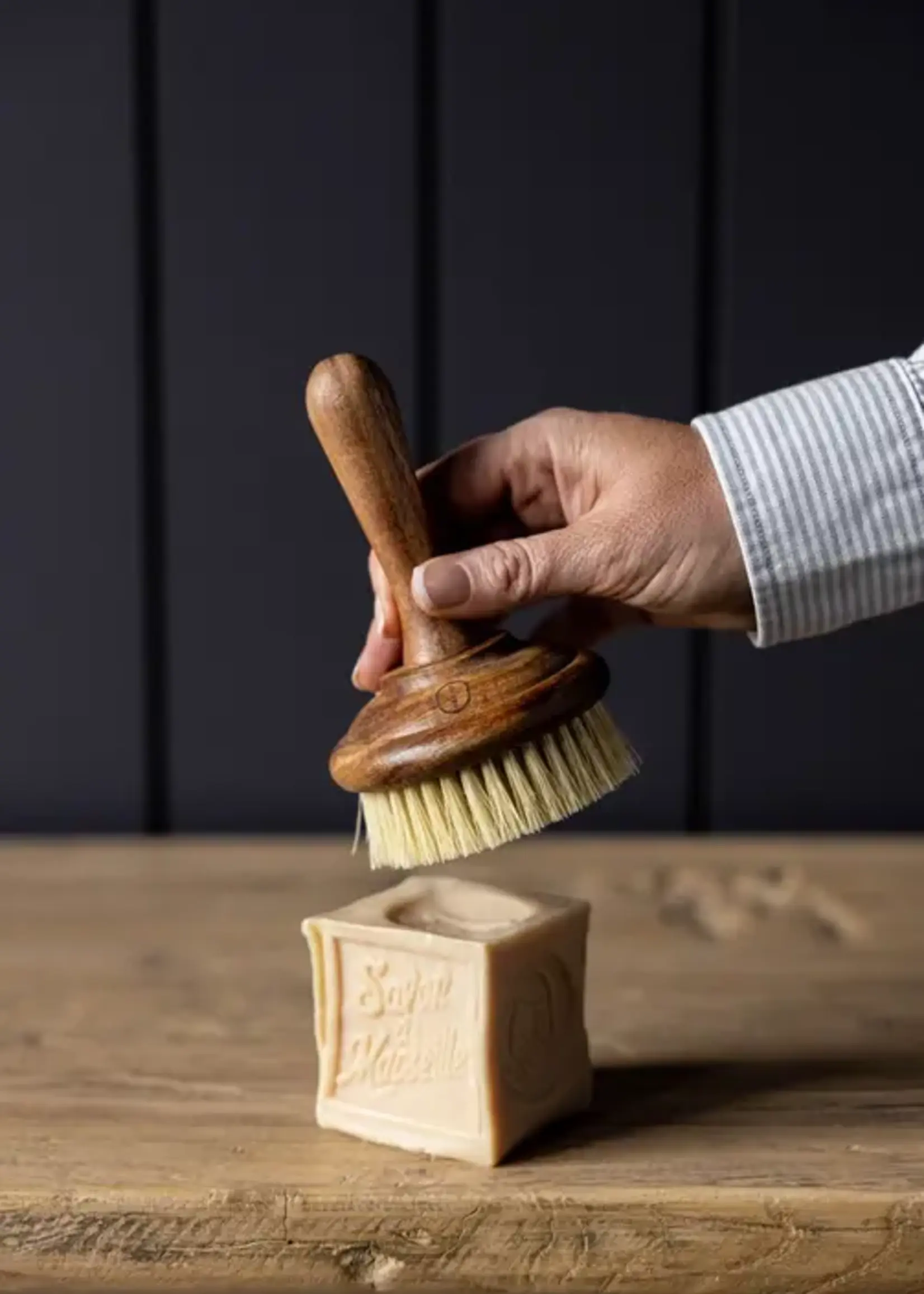 LUXE B CO Dish Soap Scrub Brush